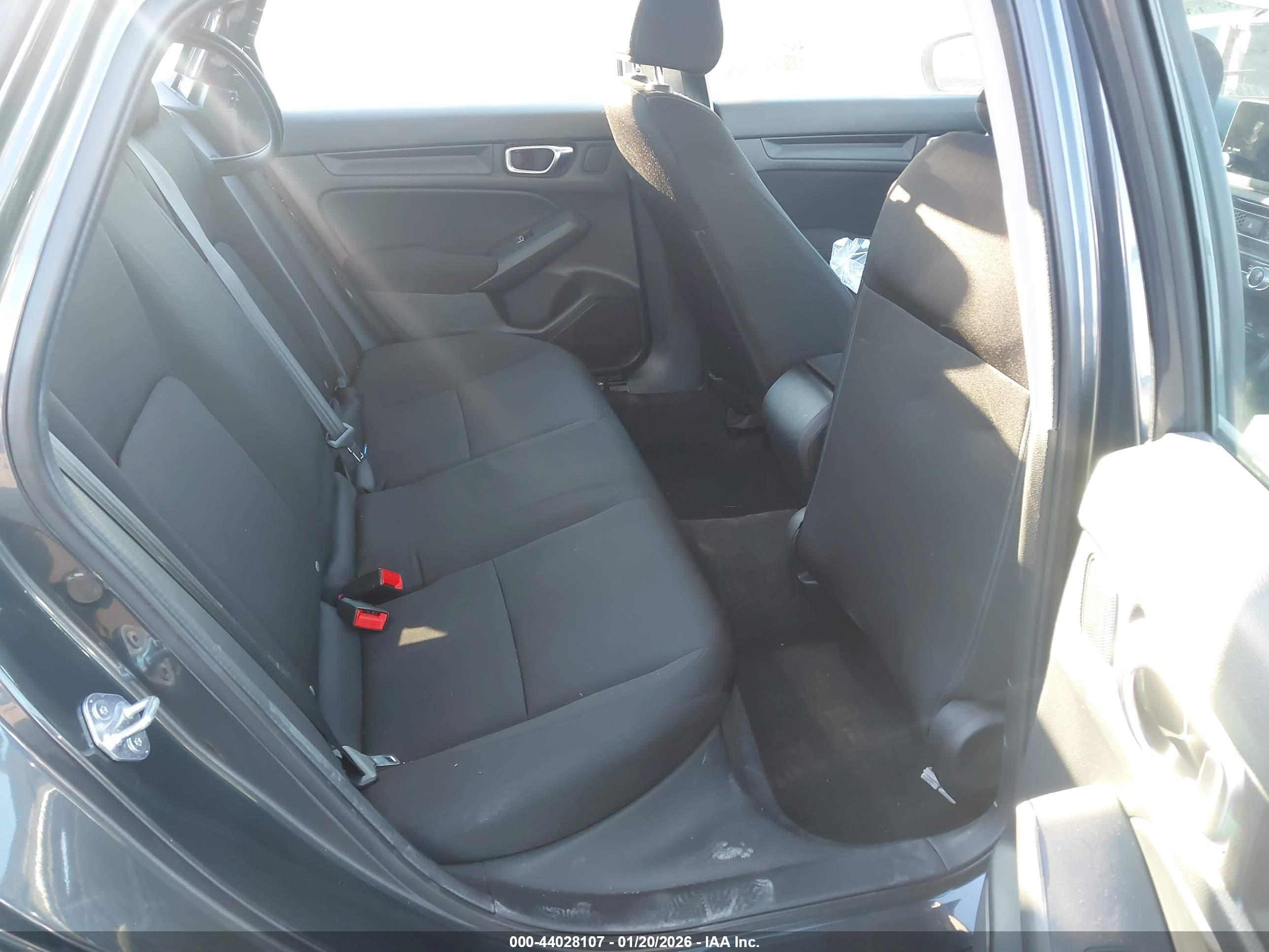 HONDA CIVIC image 8