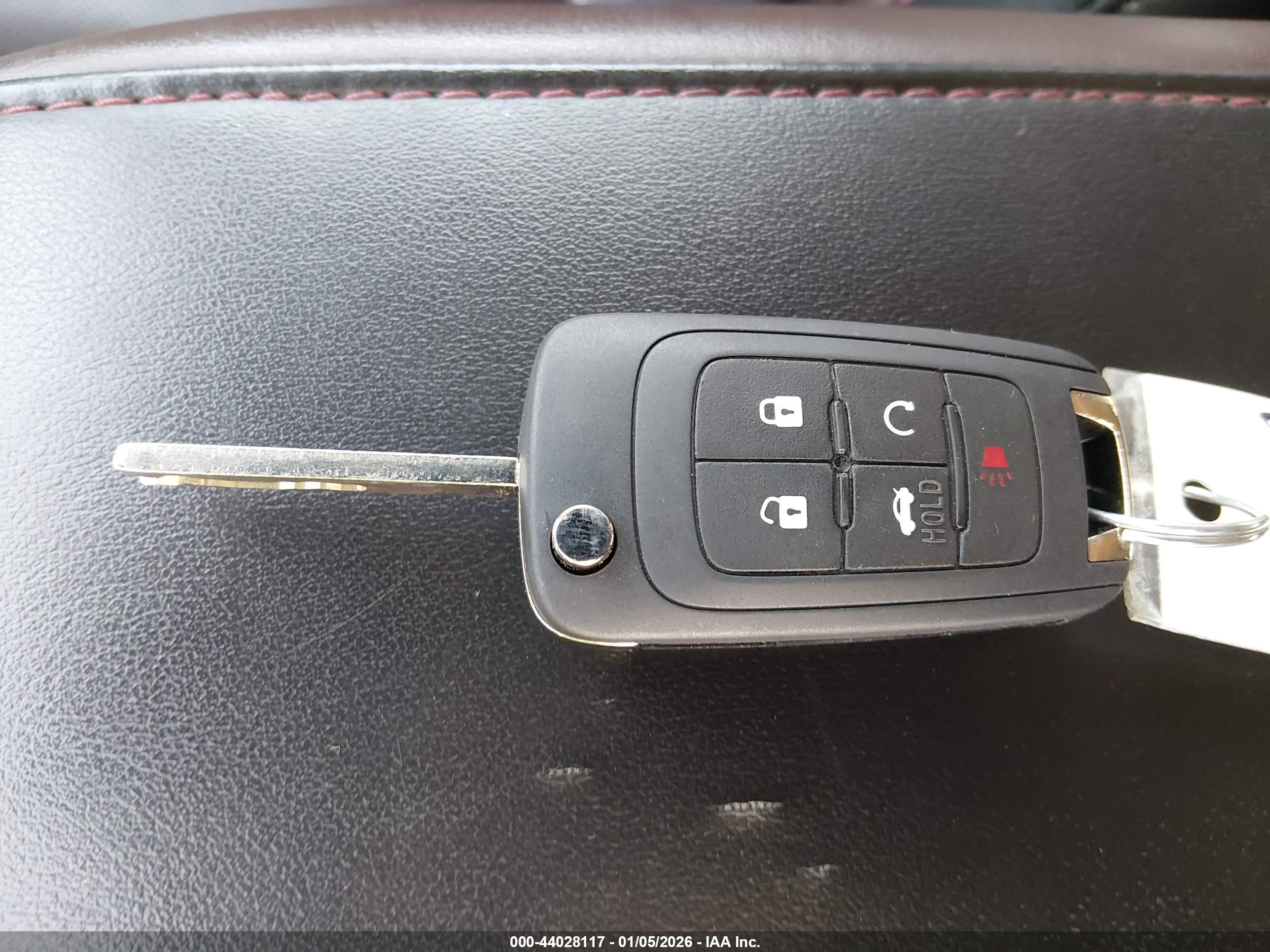 GMC TERRAIN image 11