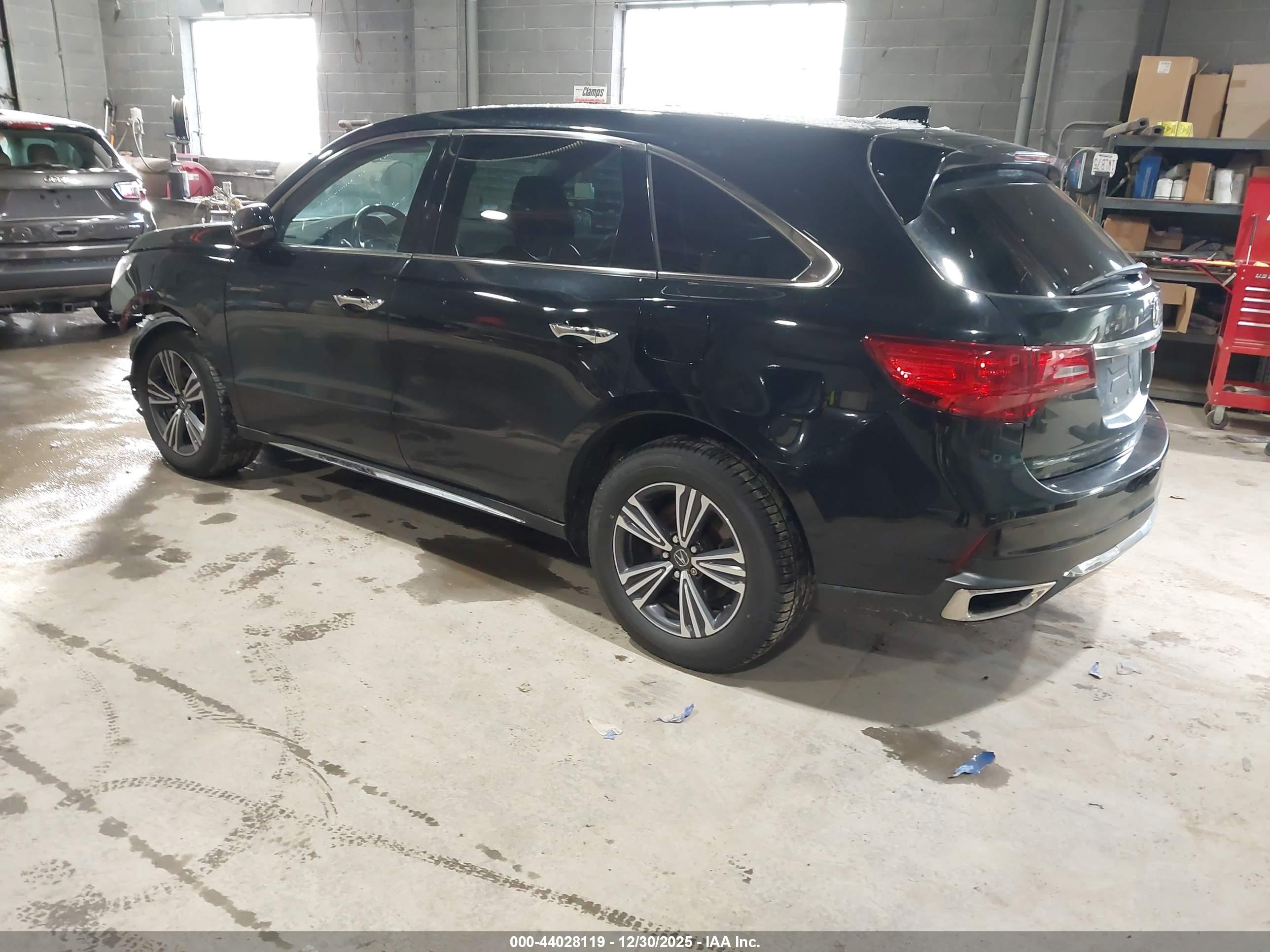 ACURA MDX image 3