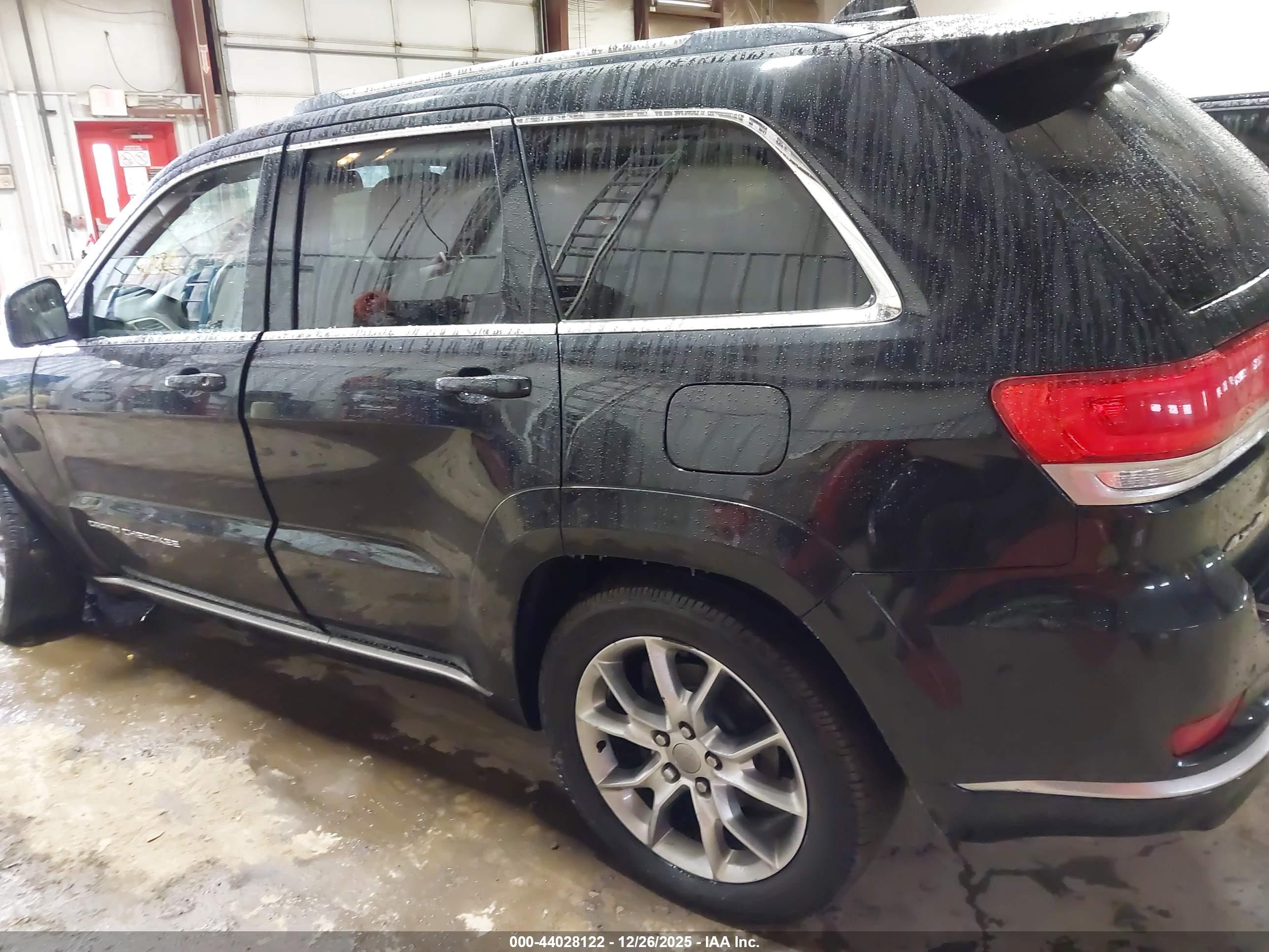 JEEP GRAND image 3