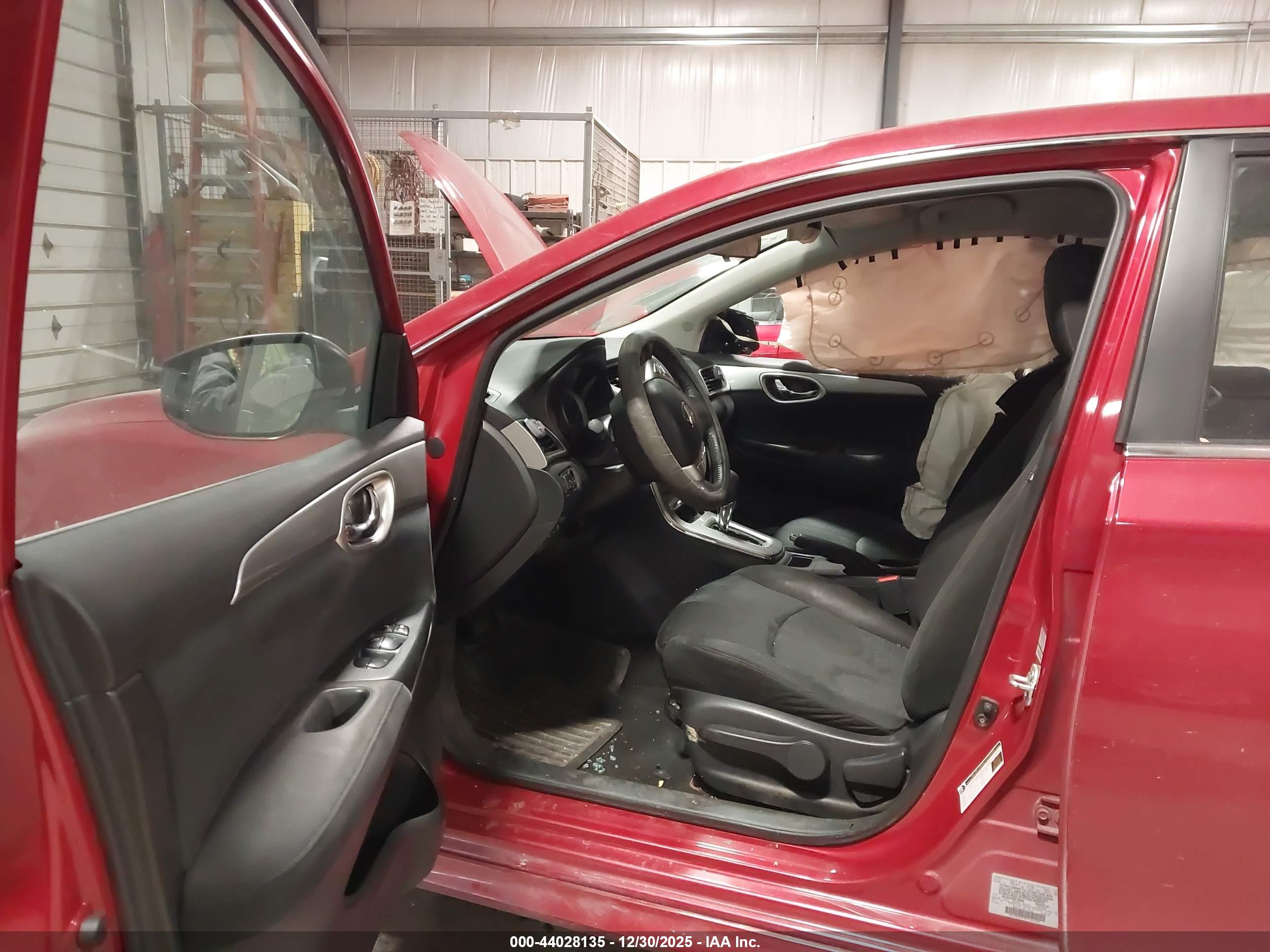 NISSAN SENTRA image 5