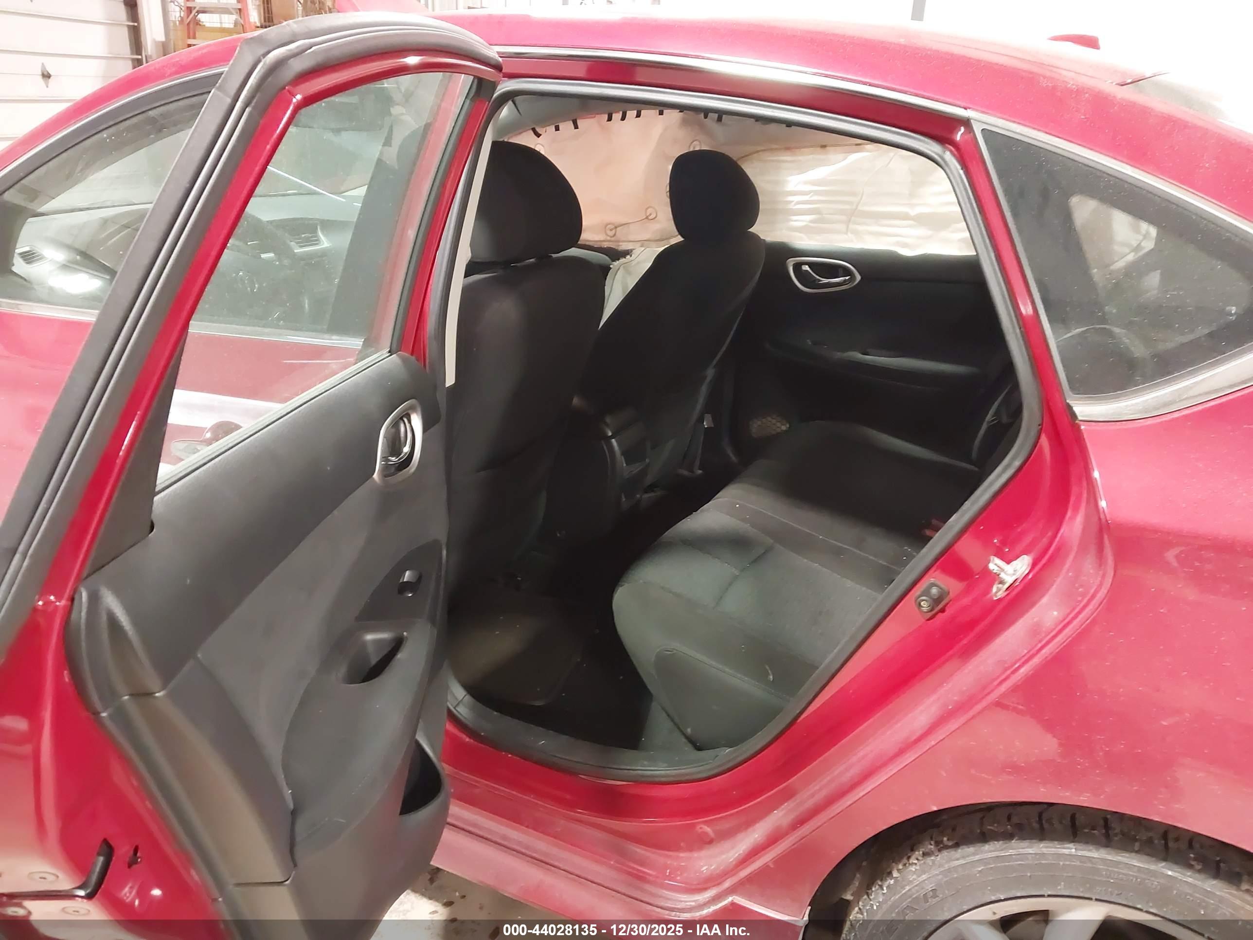 NISSAN SENTRA image 8