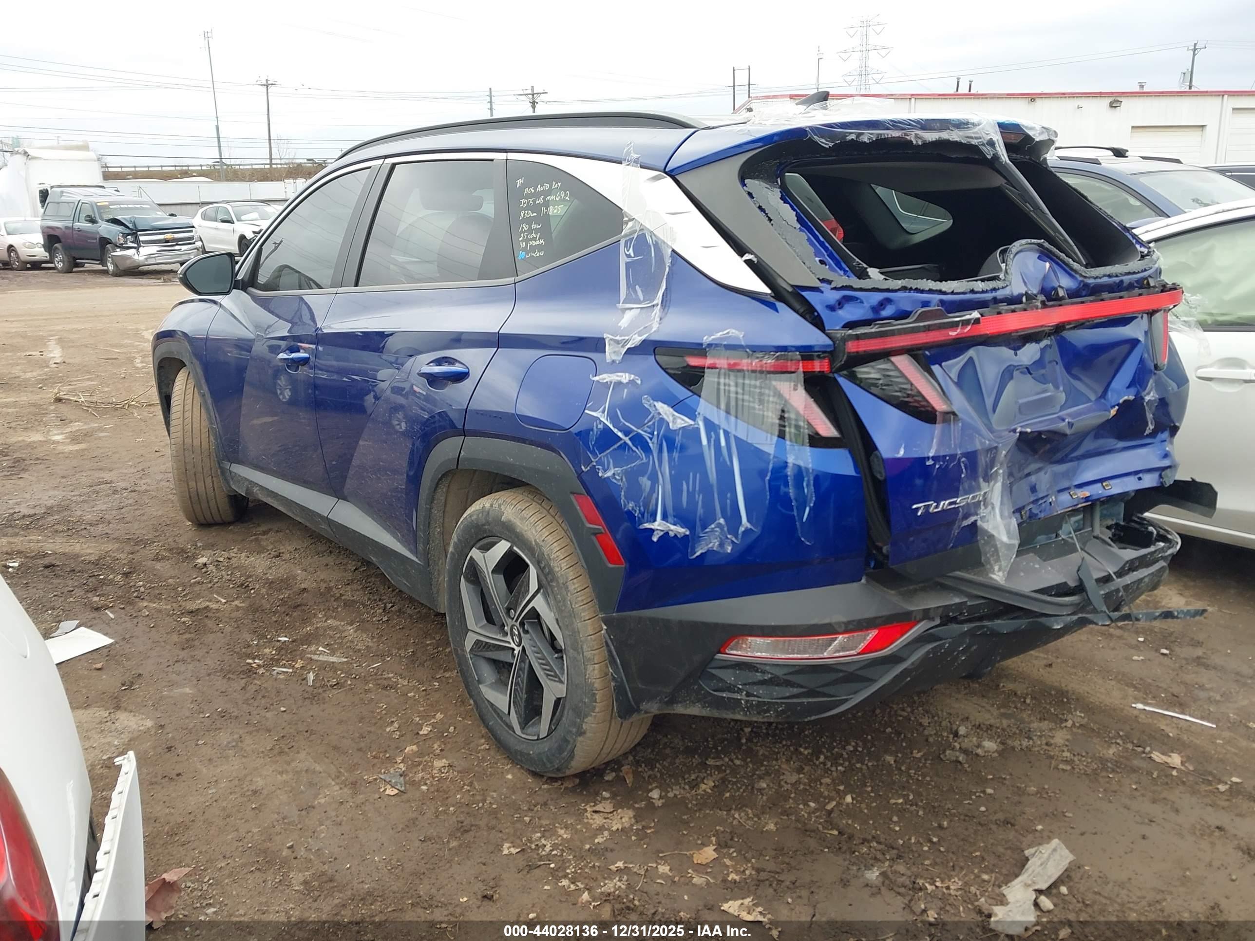 HYUNDAI TUCSON image 3