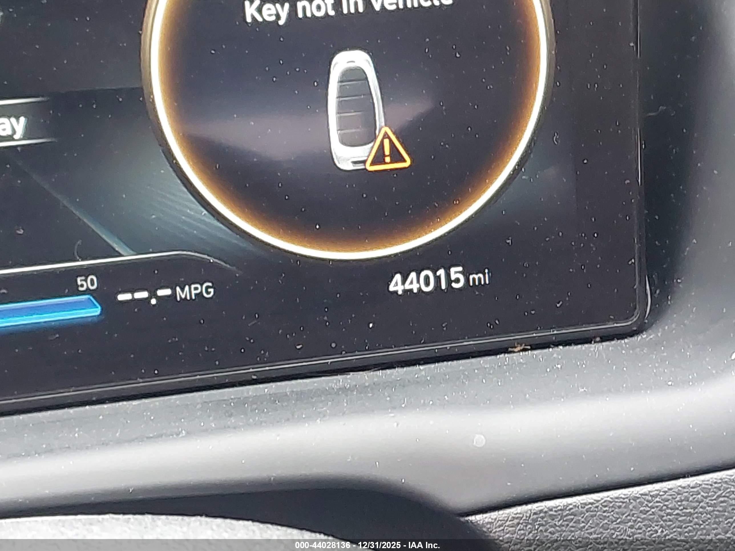 HYUNDAI TUCSON image 7