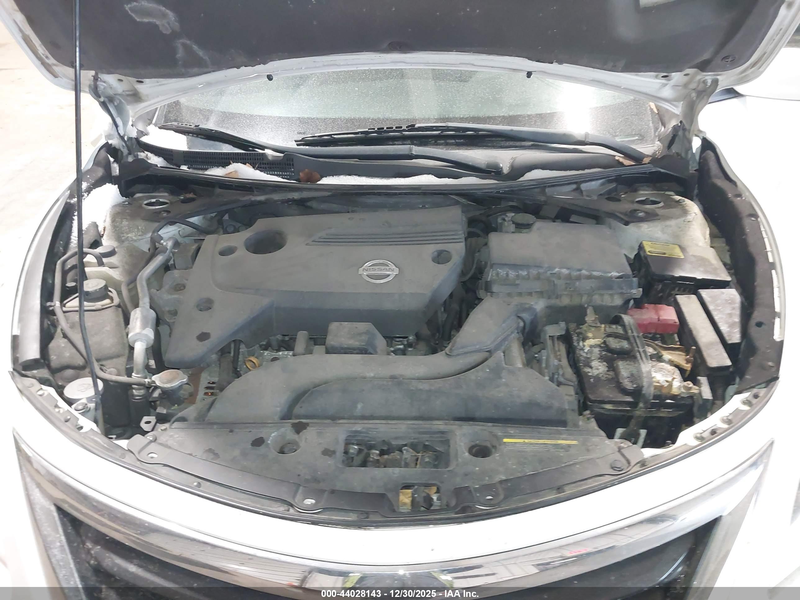 NISSAN ALTIMA image 10