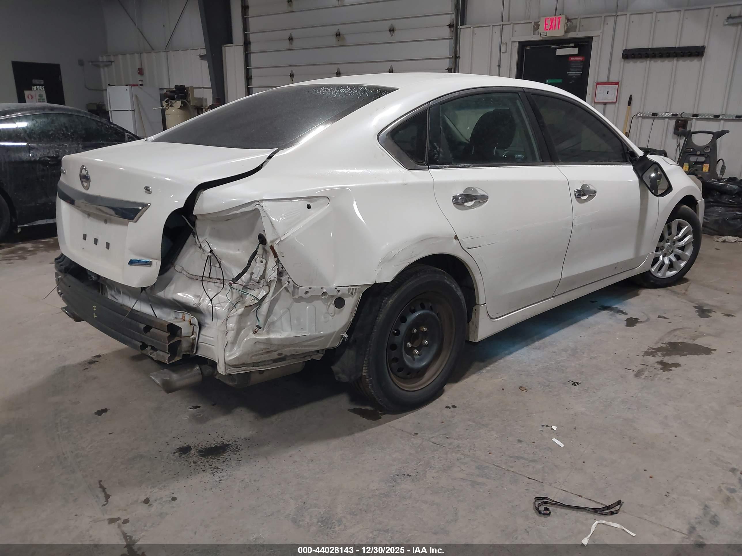 NISSAN ALTIMA image 4