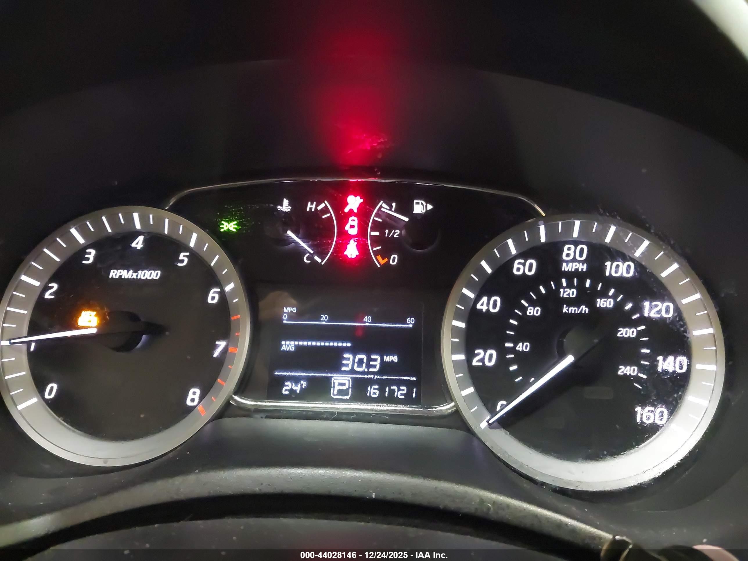 NISSAN SENTRA image 7