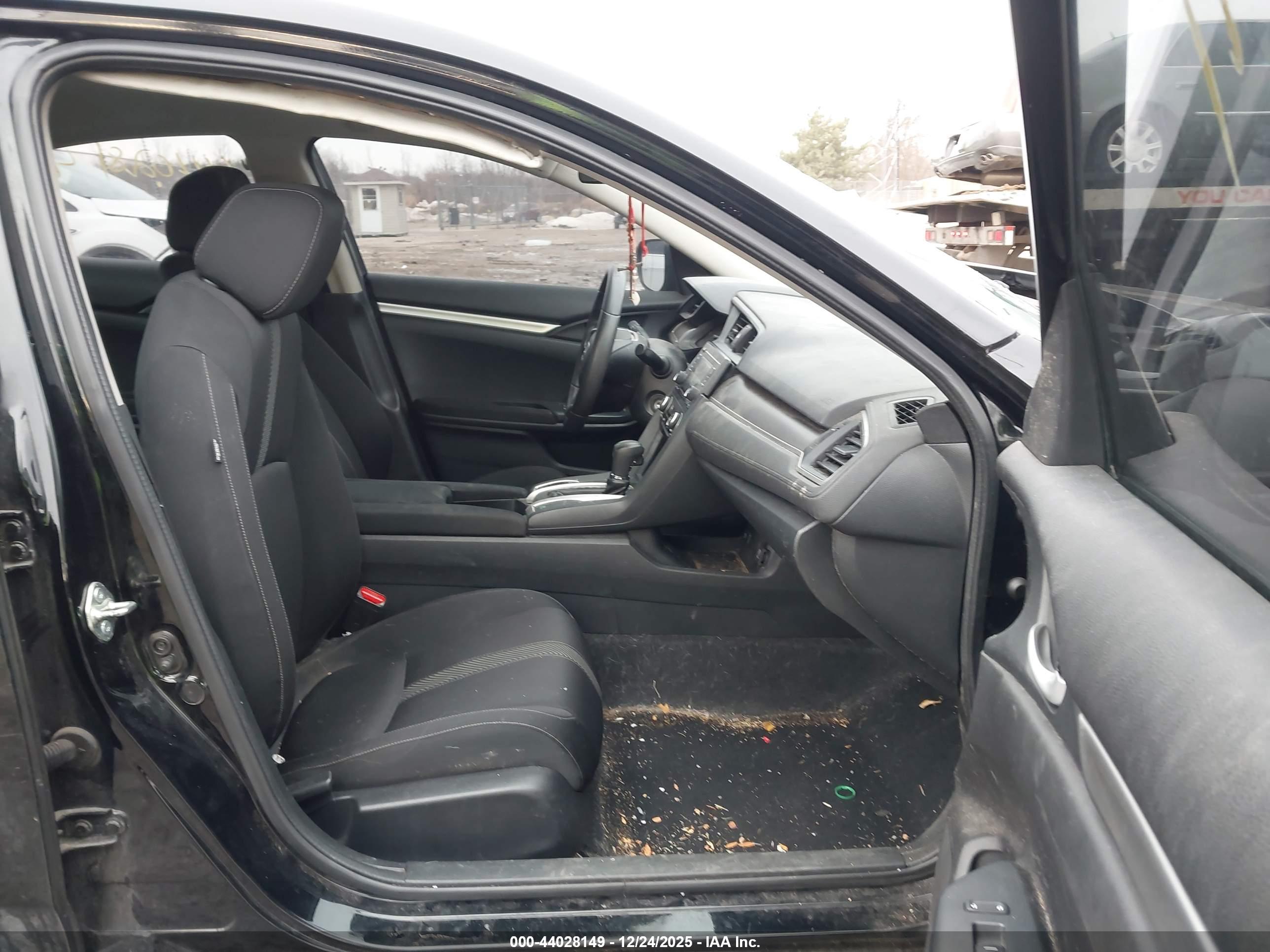 HONDA CIVIC image 5