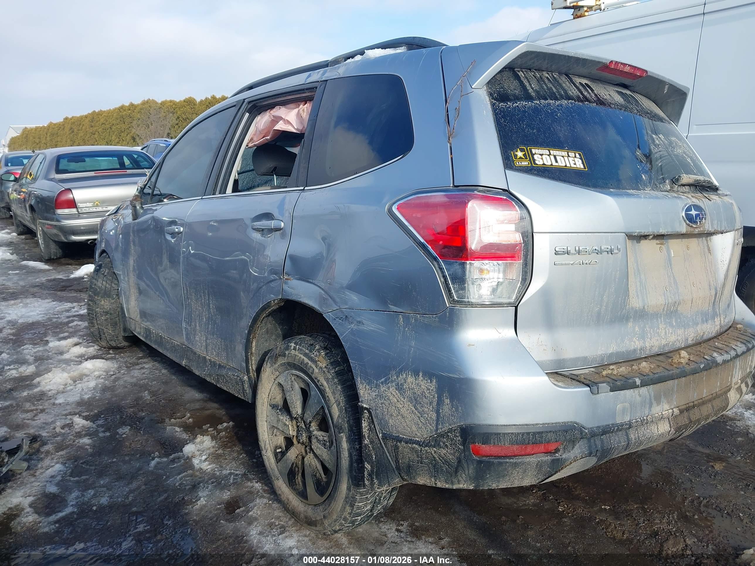 SUBARU FORESTER image 3
