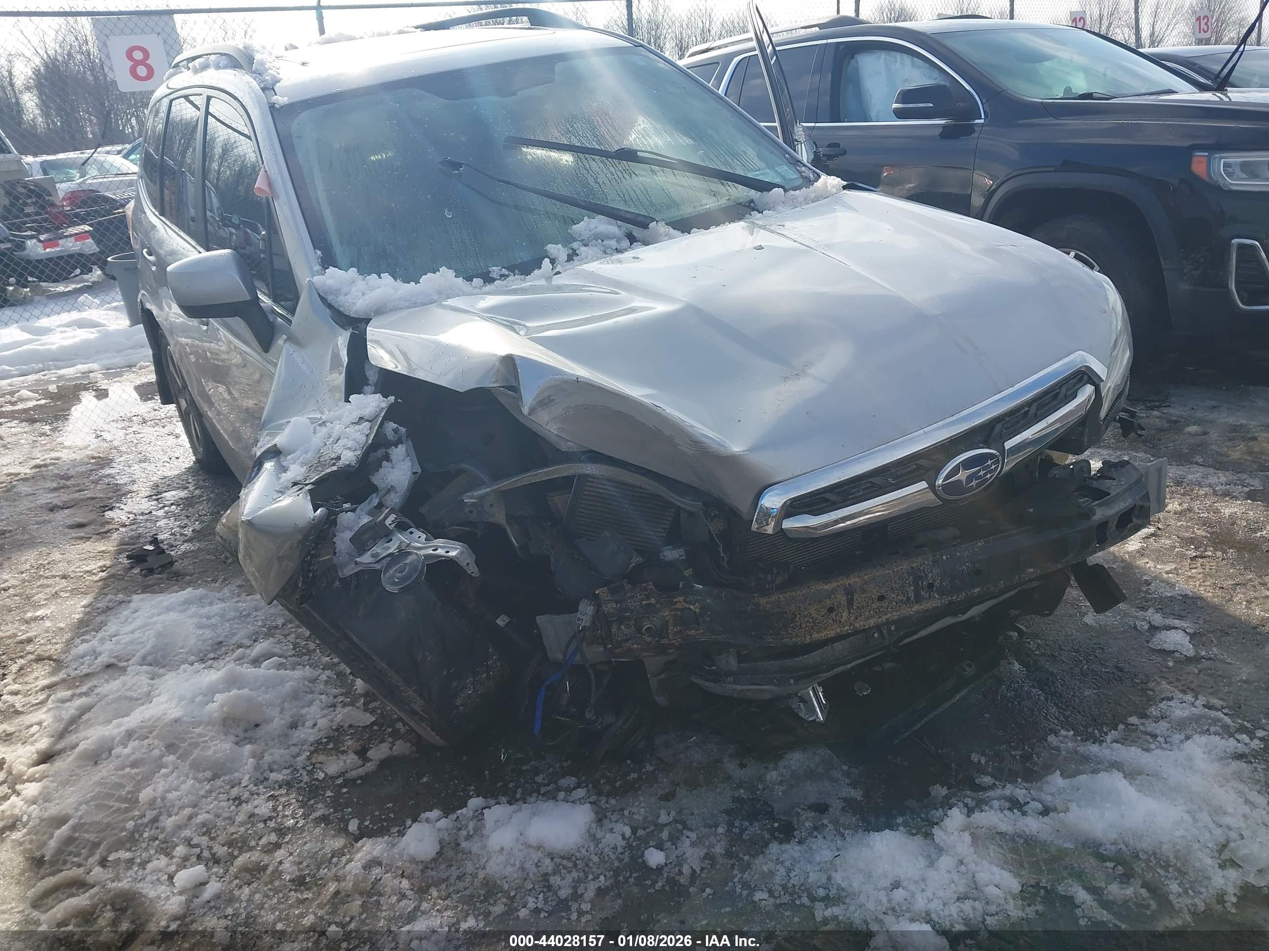 SUBARU FORESTER image 6
