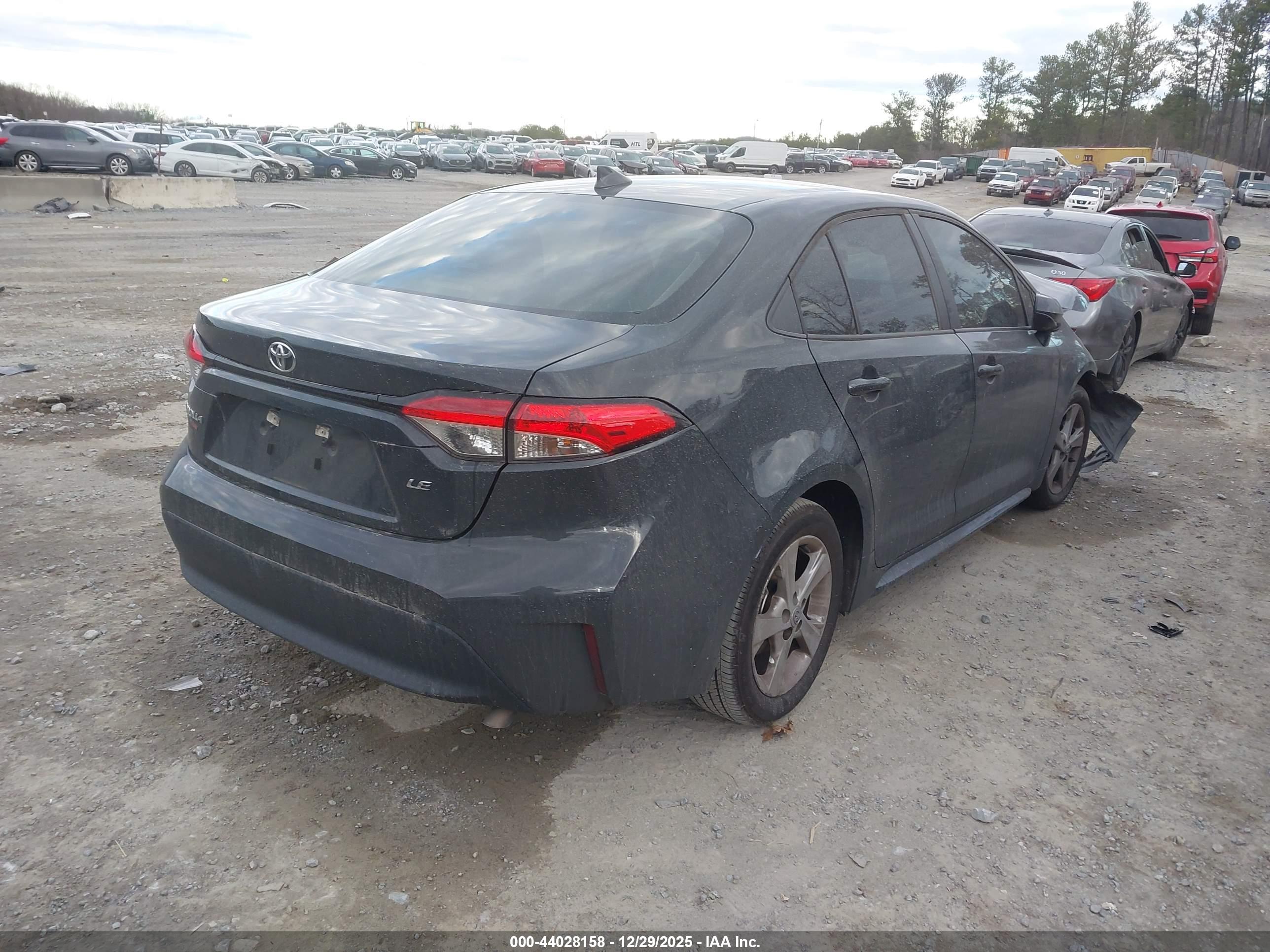 TOYOTA COROLLA image 4