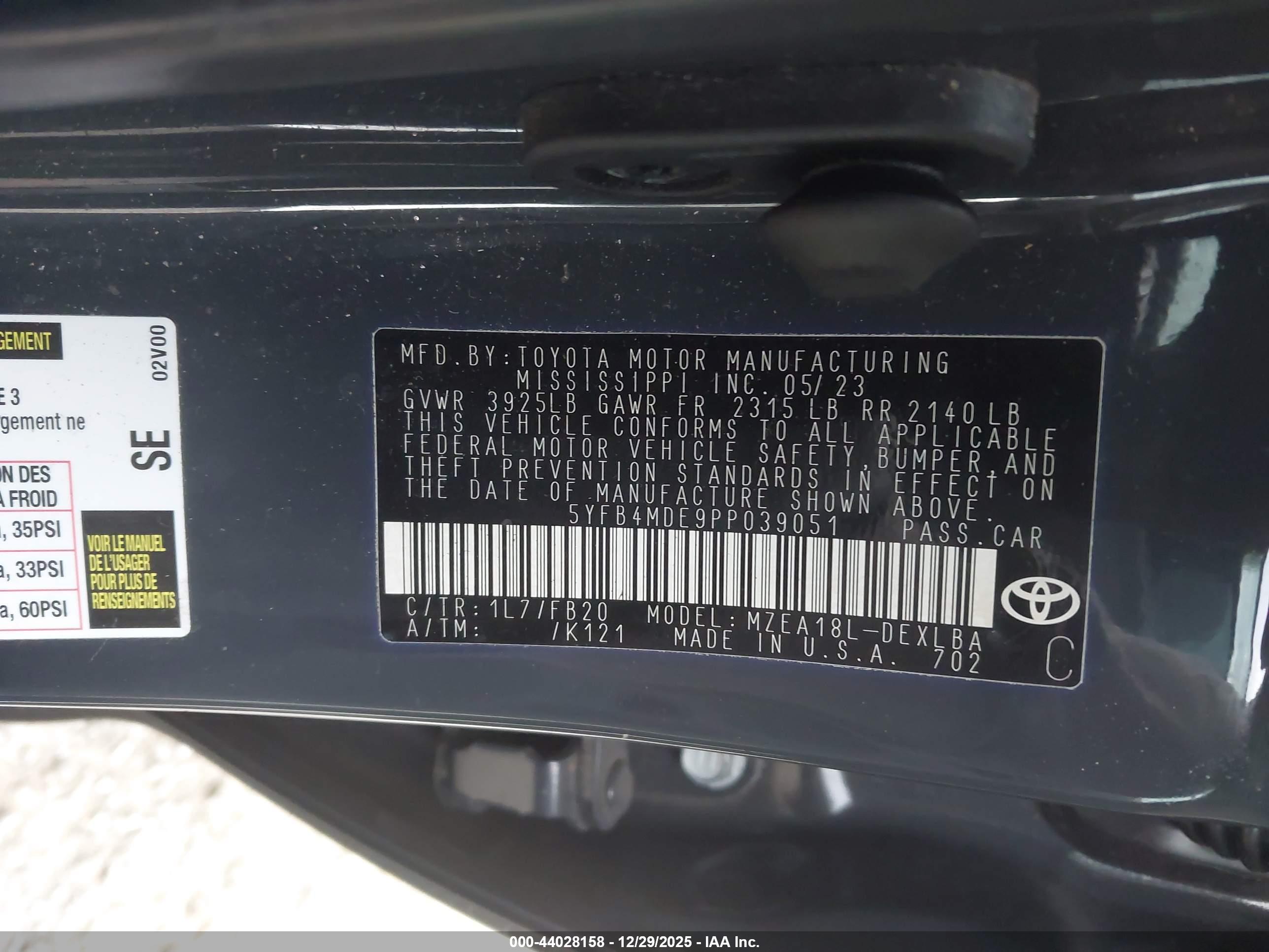 TOYOTA COROLLA image 9