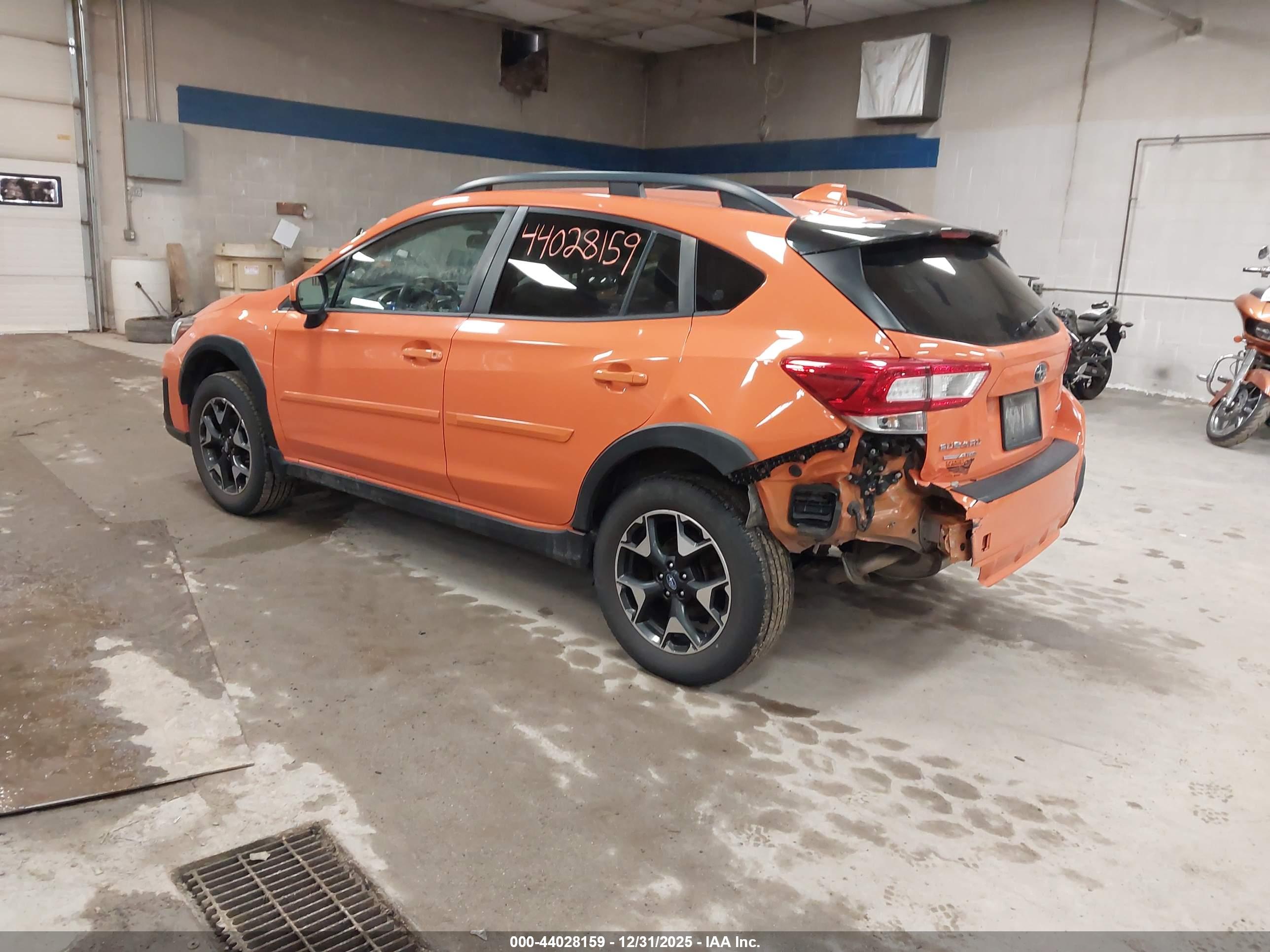 SUBARU CROSSTREK image 3
