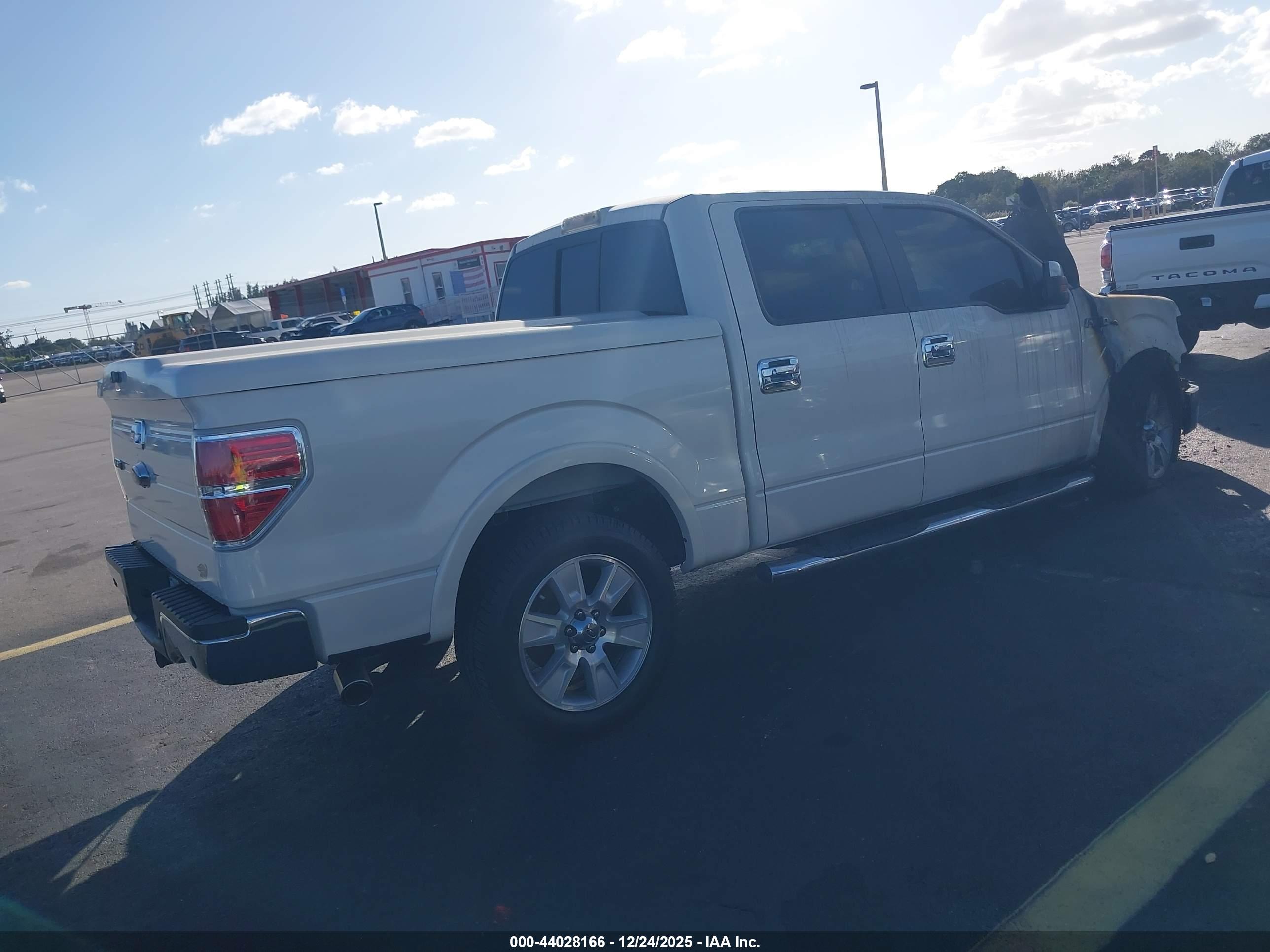 FORD F-150 image 4