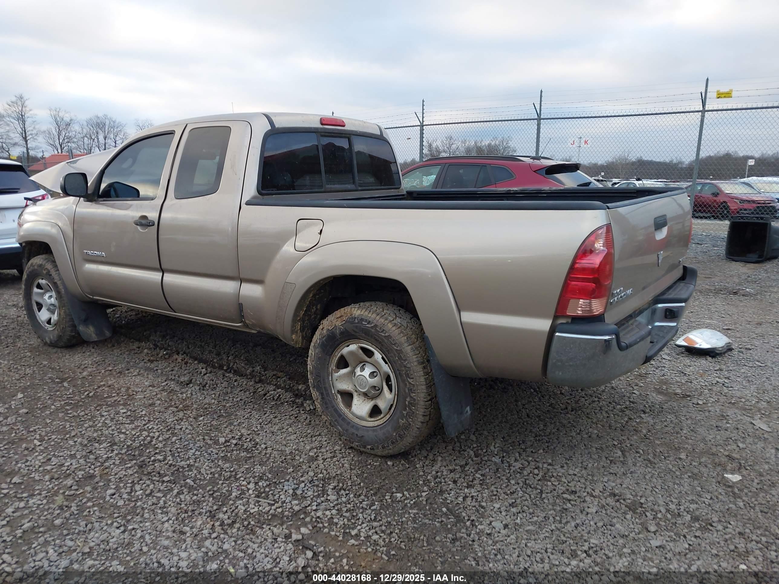 TOYOTA TACOMA image 3
