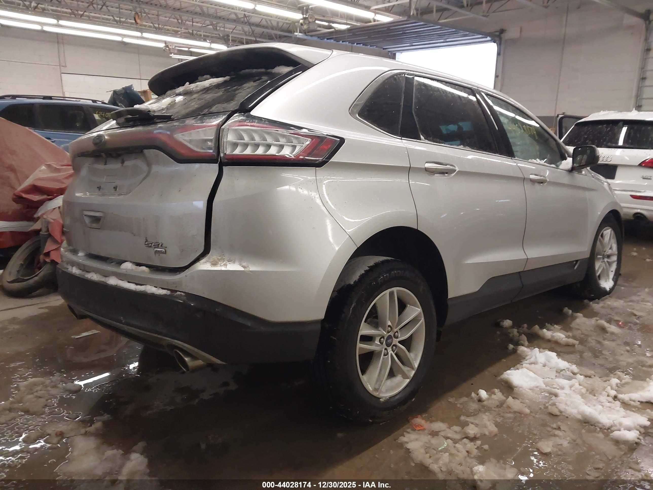 FORD EDGE image 4