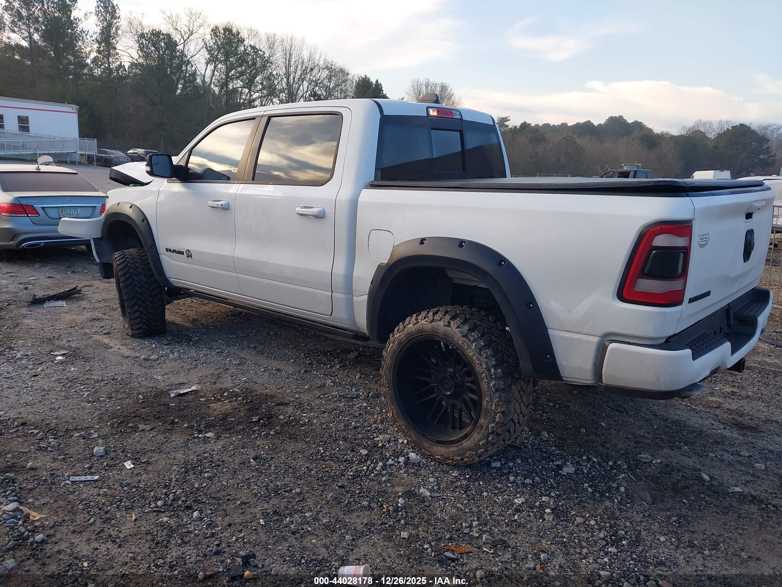 RAM 1500 image 3