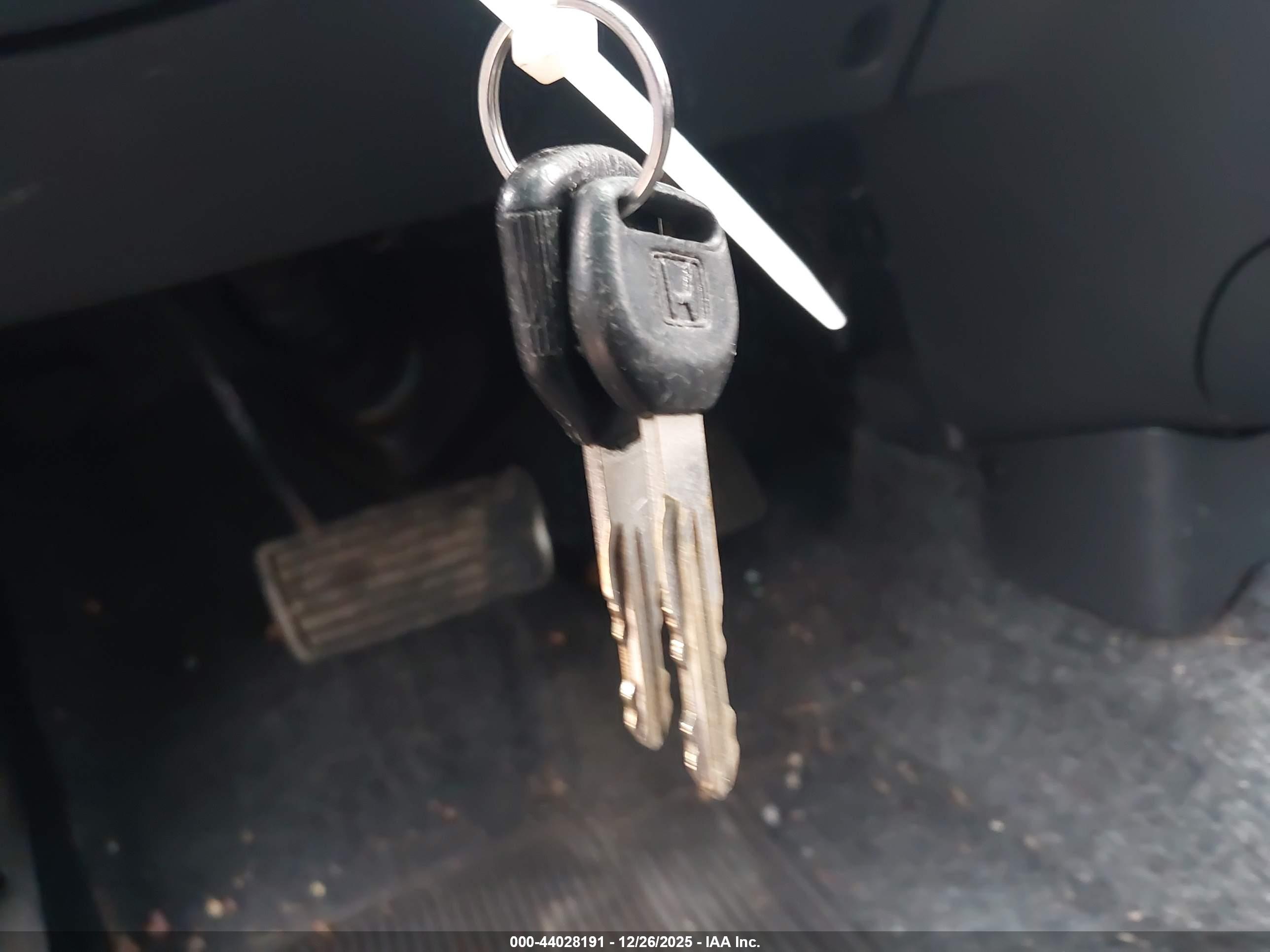 HONDA CR-V image 11