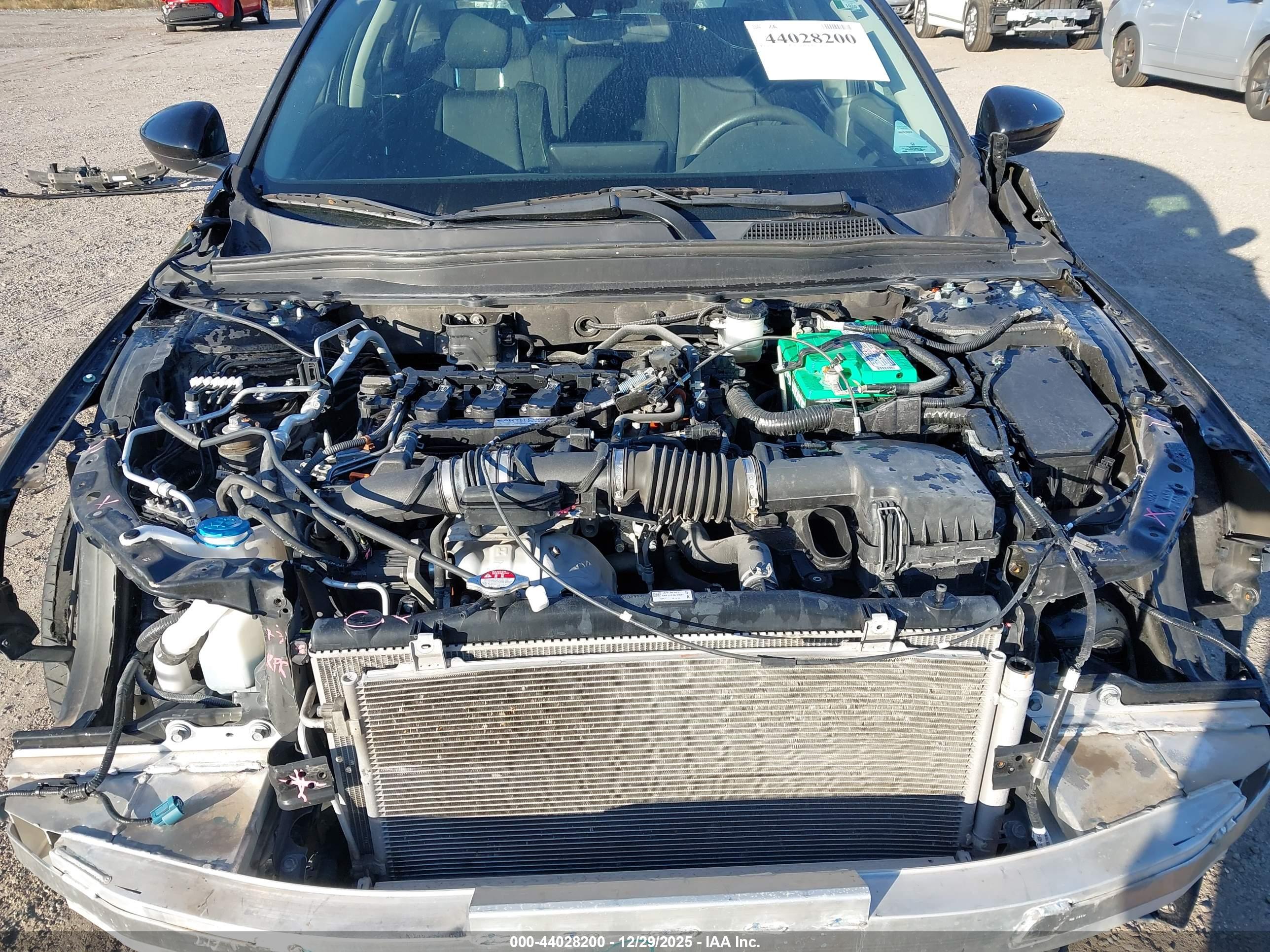 HONDA ACCORD image 10