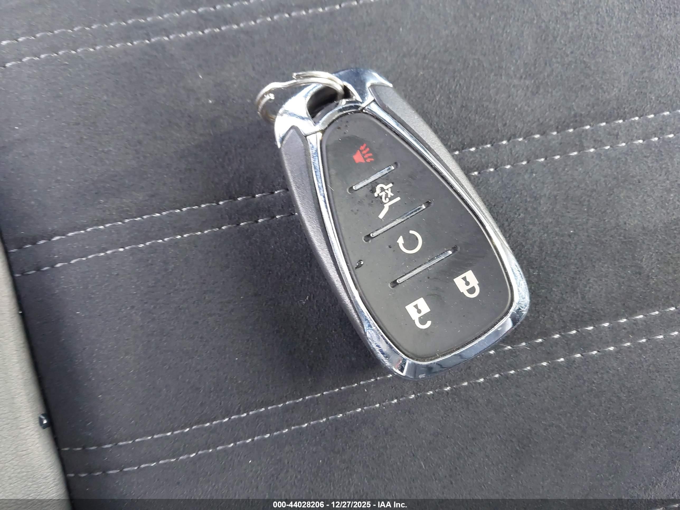 MITSUBISHI OUTLANDER image 11