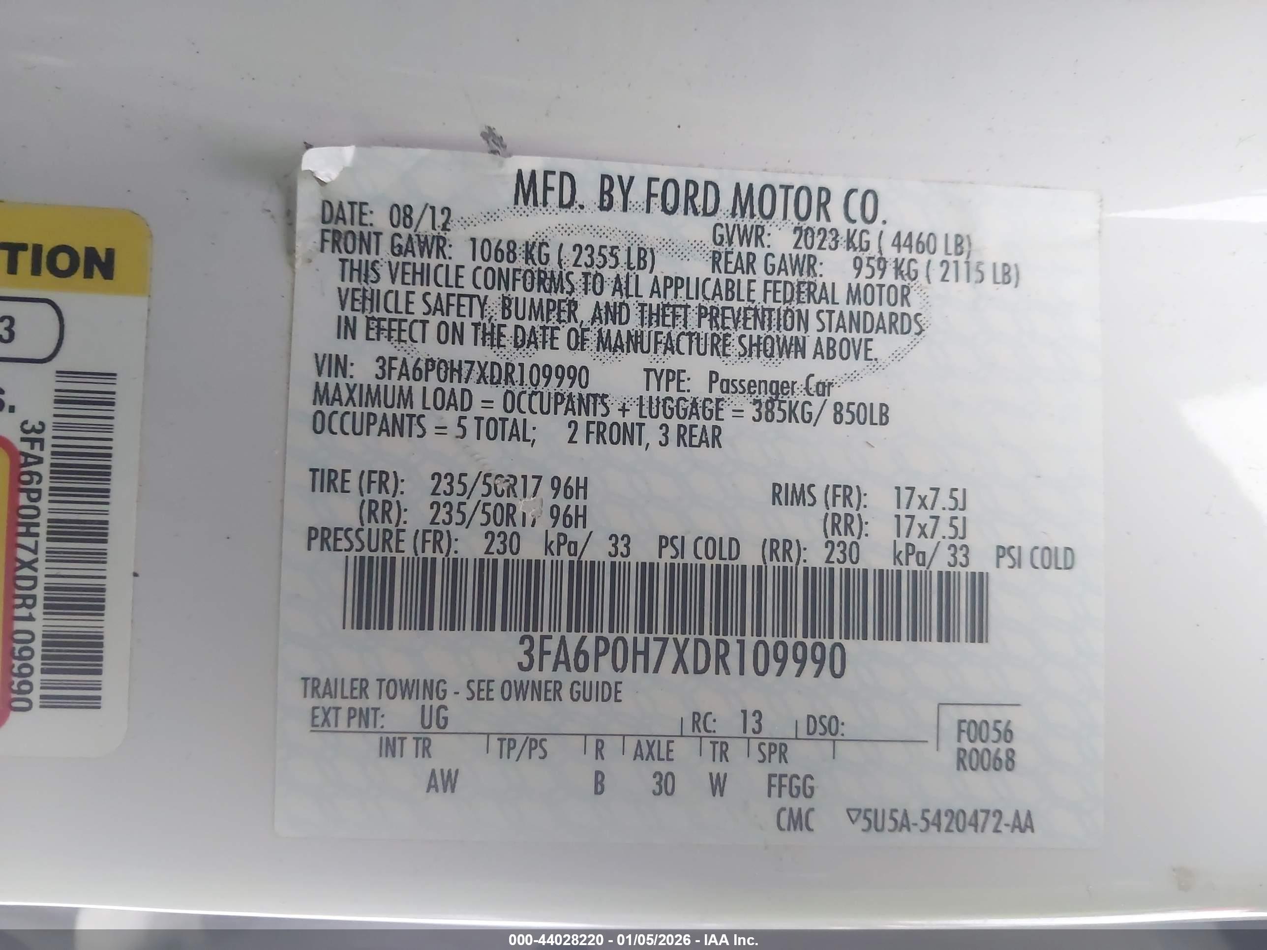 FORD FUSION image 9
