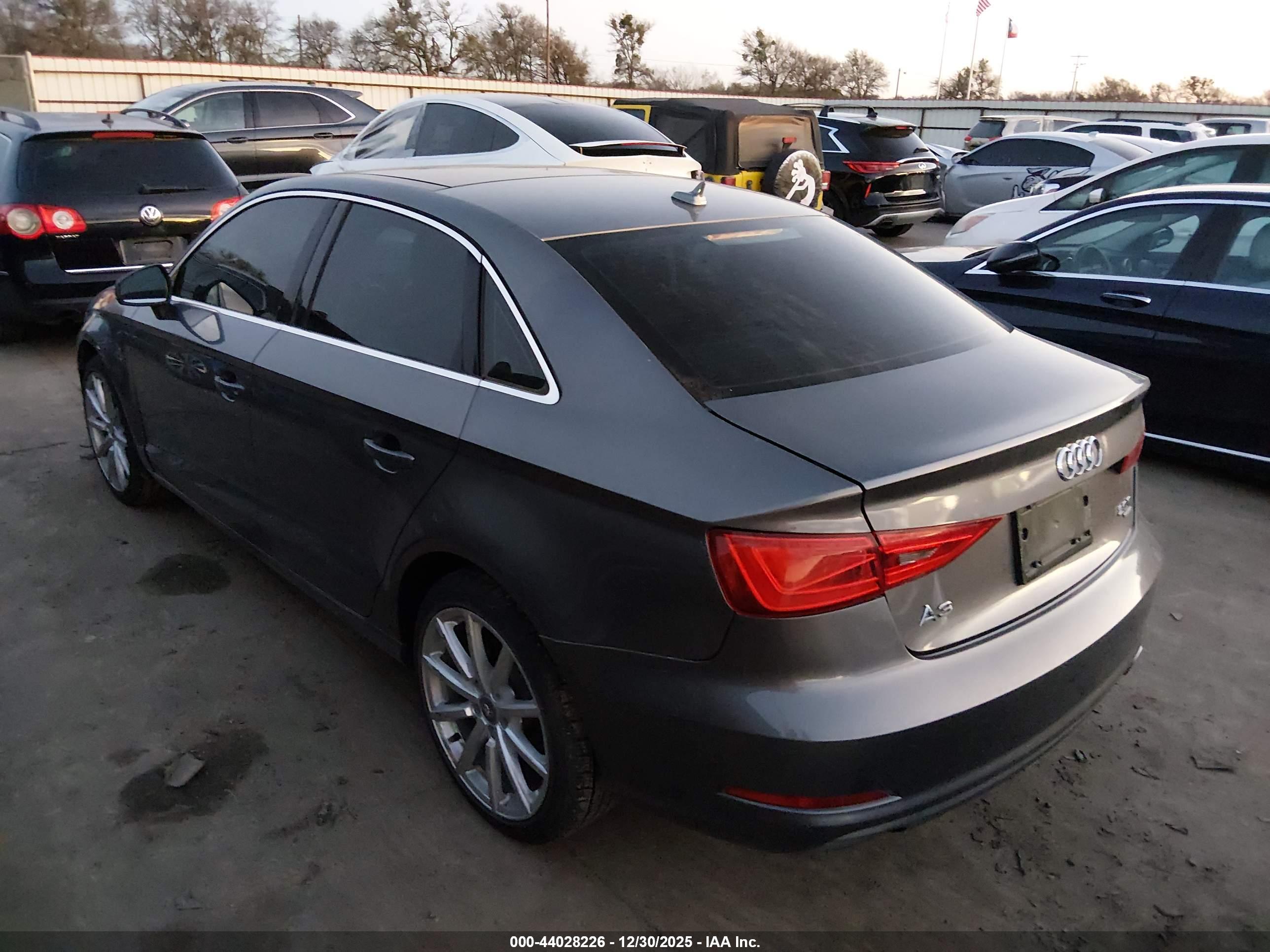 AUDI A3 image 3