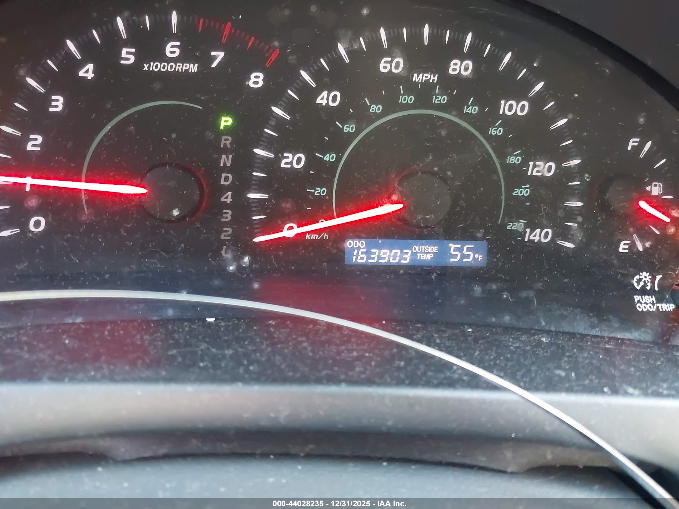 TOYOTA CAMRY image 7