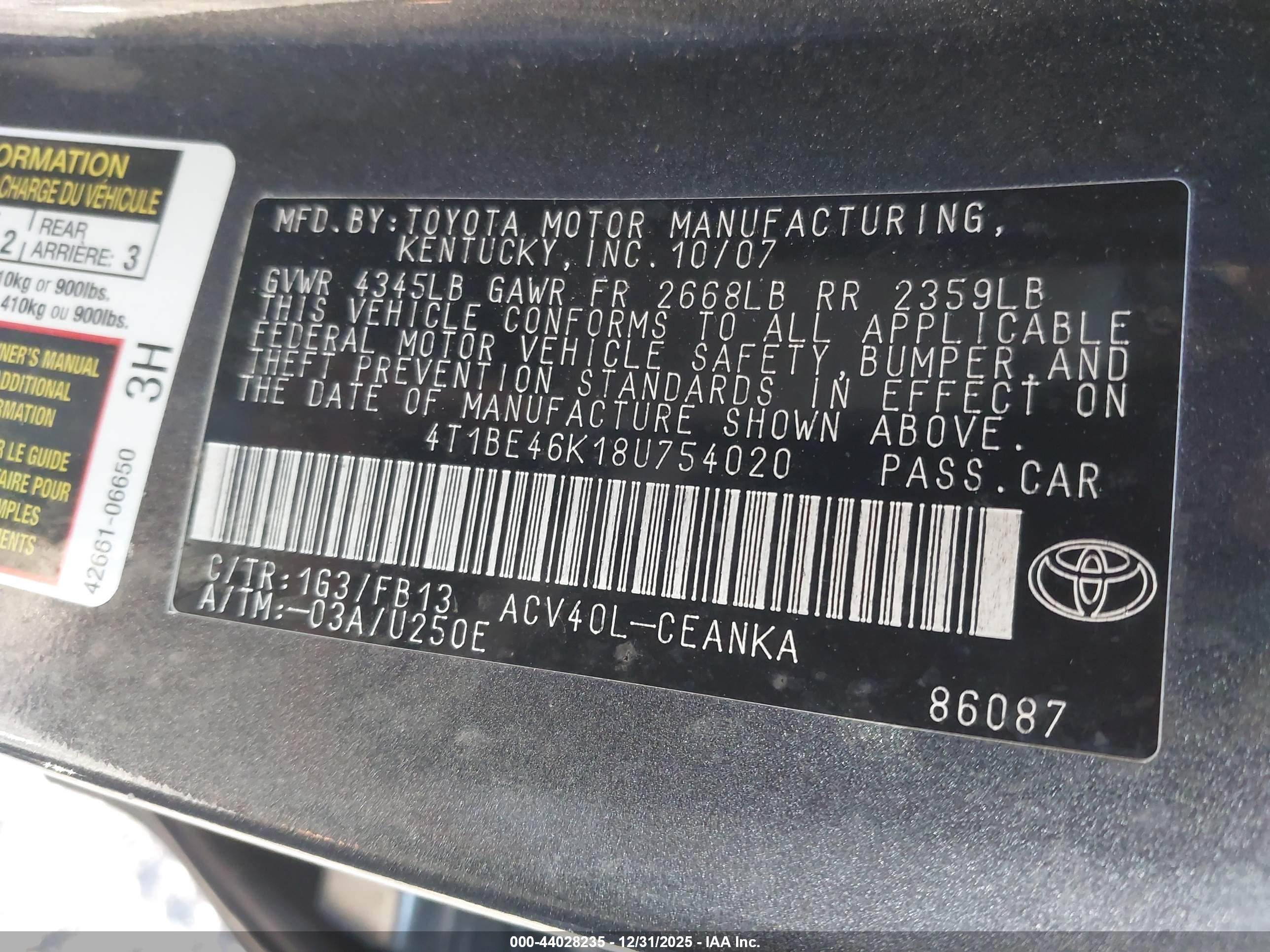 TOYOTA CAMRY image 9