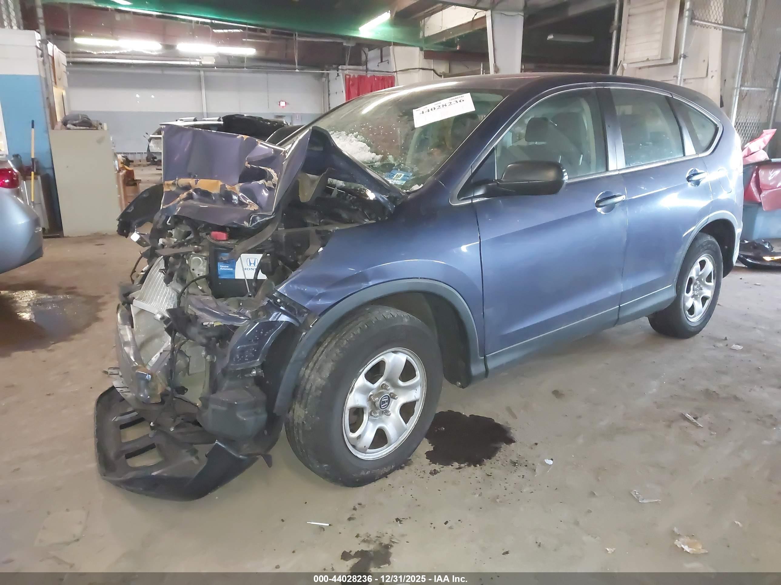 HONDA CR-V image 2