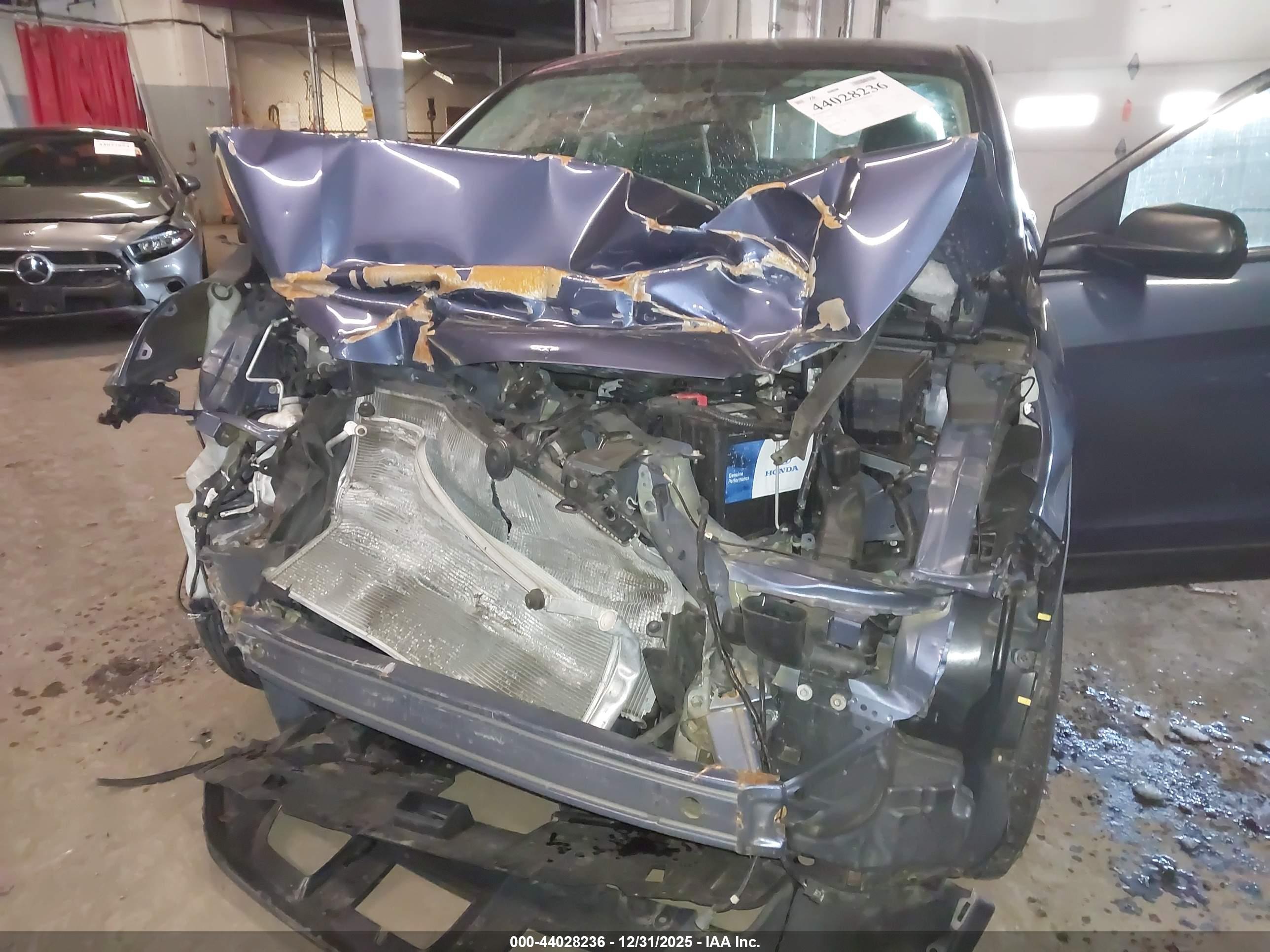HONDA CR-V image 6