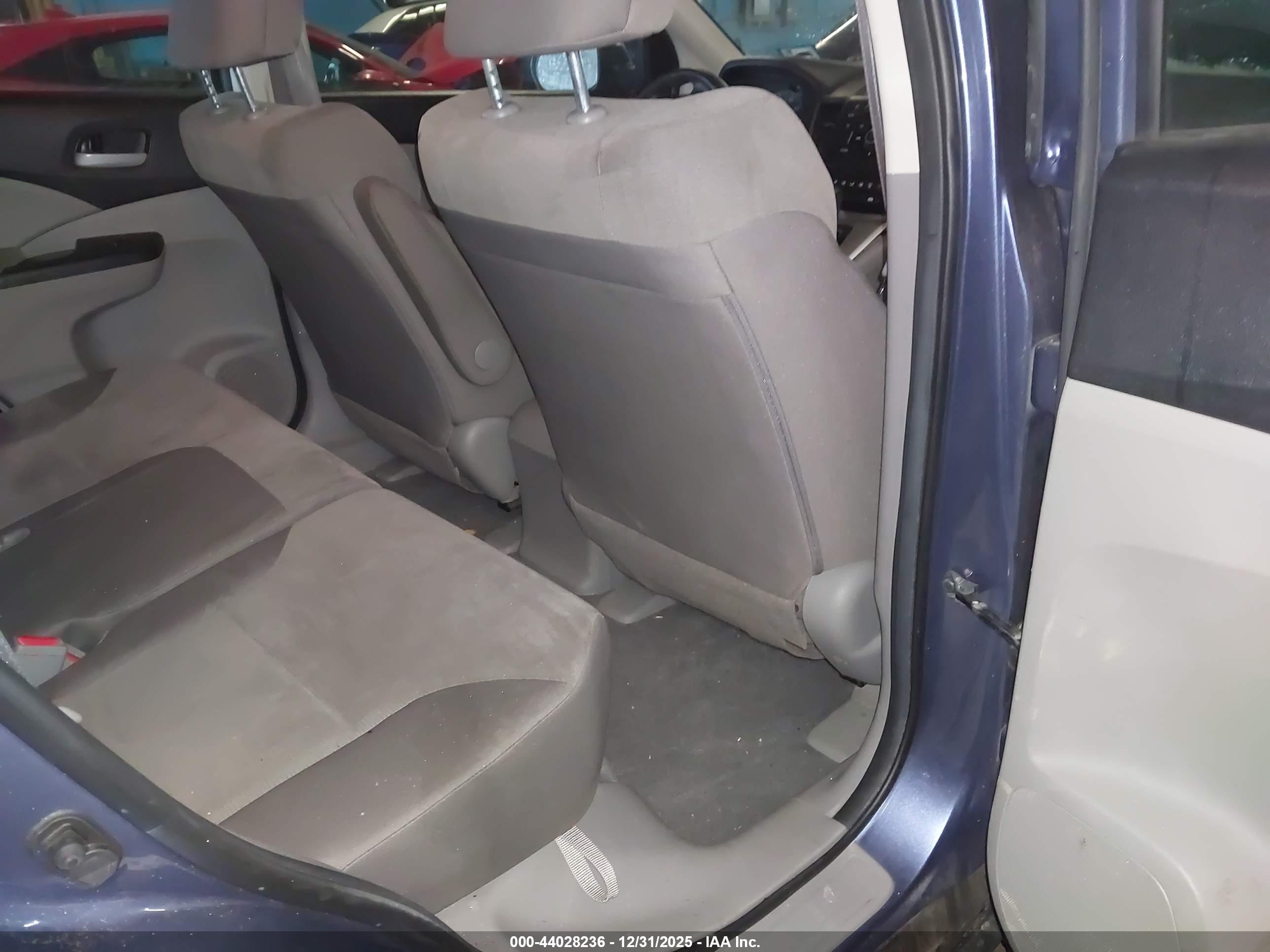 HONDA CR-V image 8