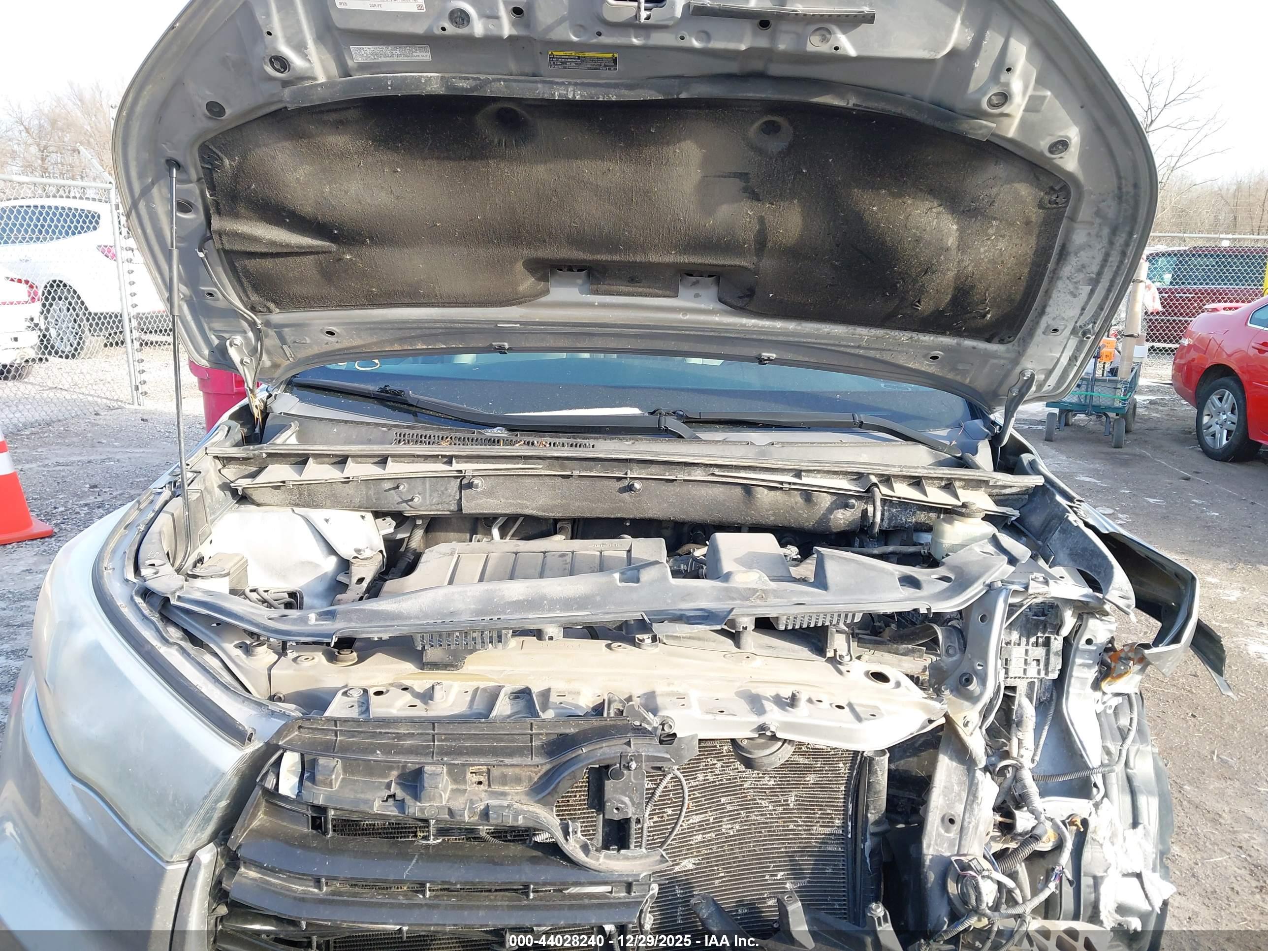 TOYOTA HIGHLANDER image 10