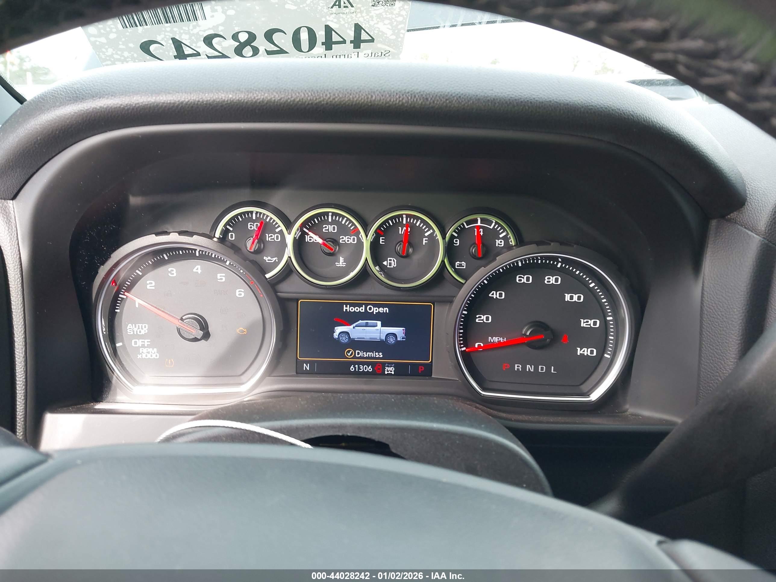 CHEVROLET SILVERADO image 7