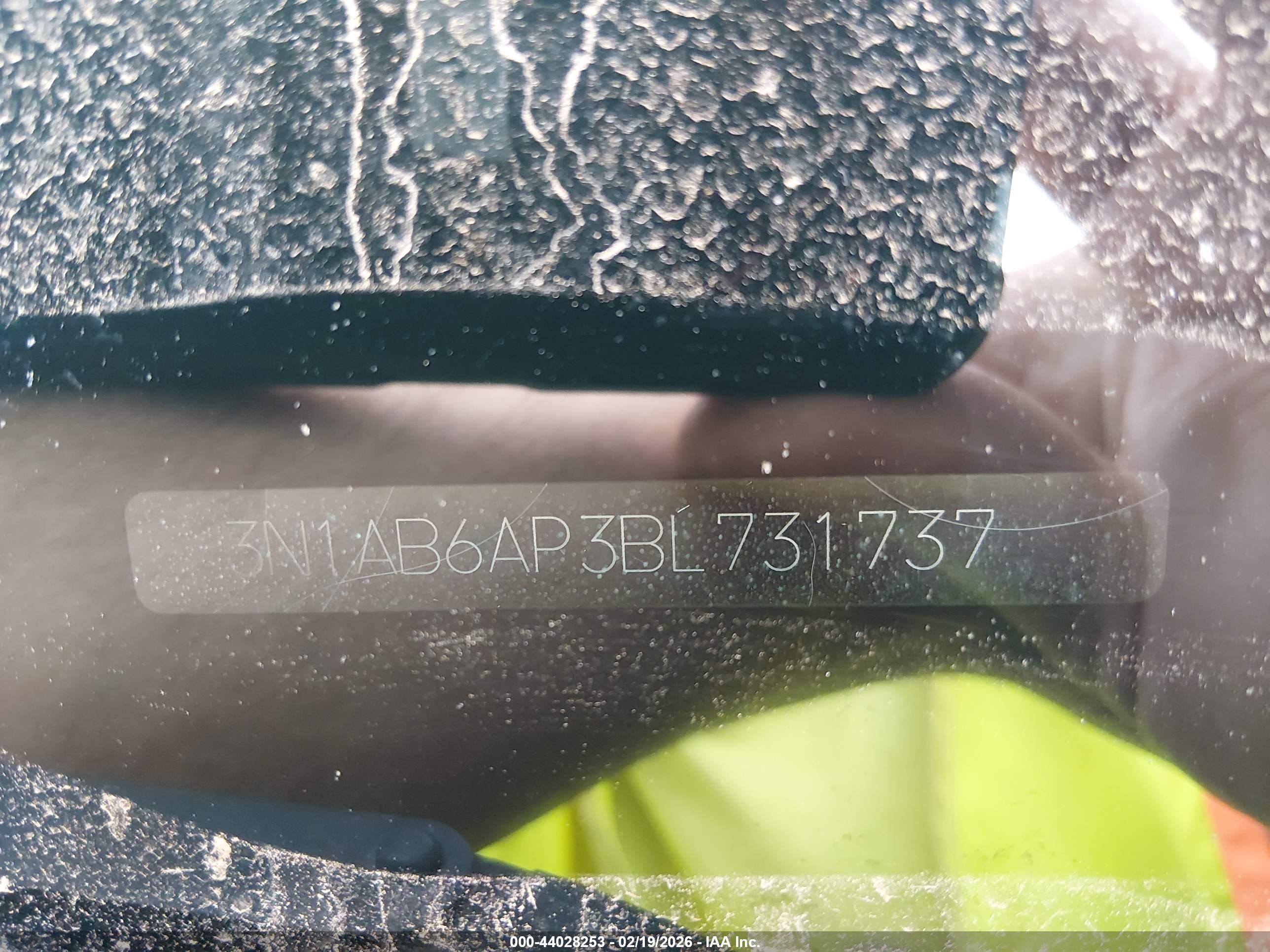 NISSAN SENTRA image 9
