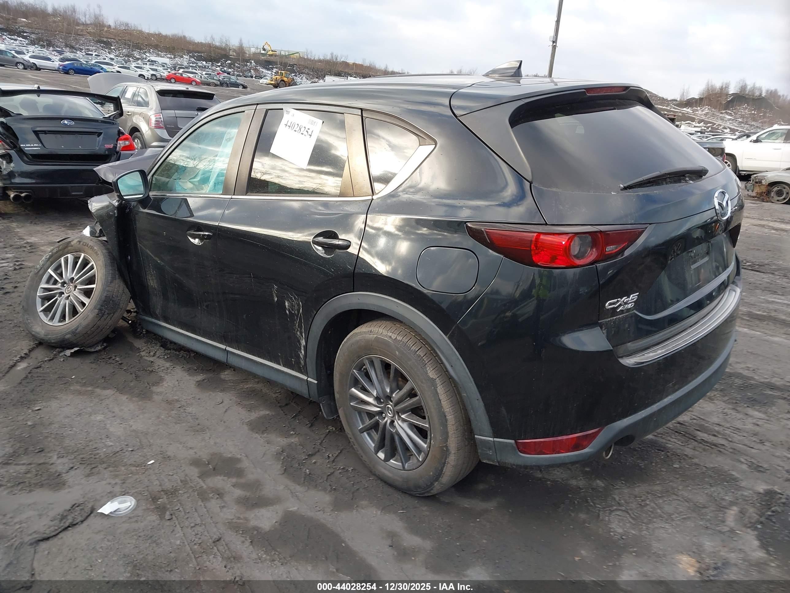 MAZDA CX-5 image 3