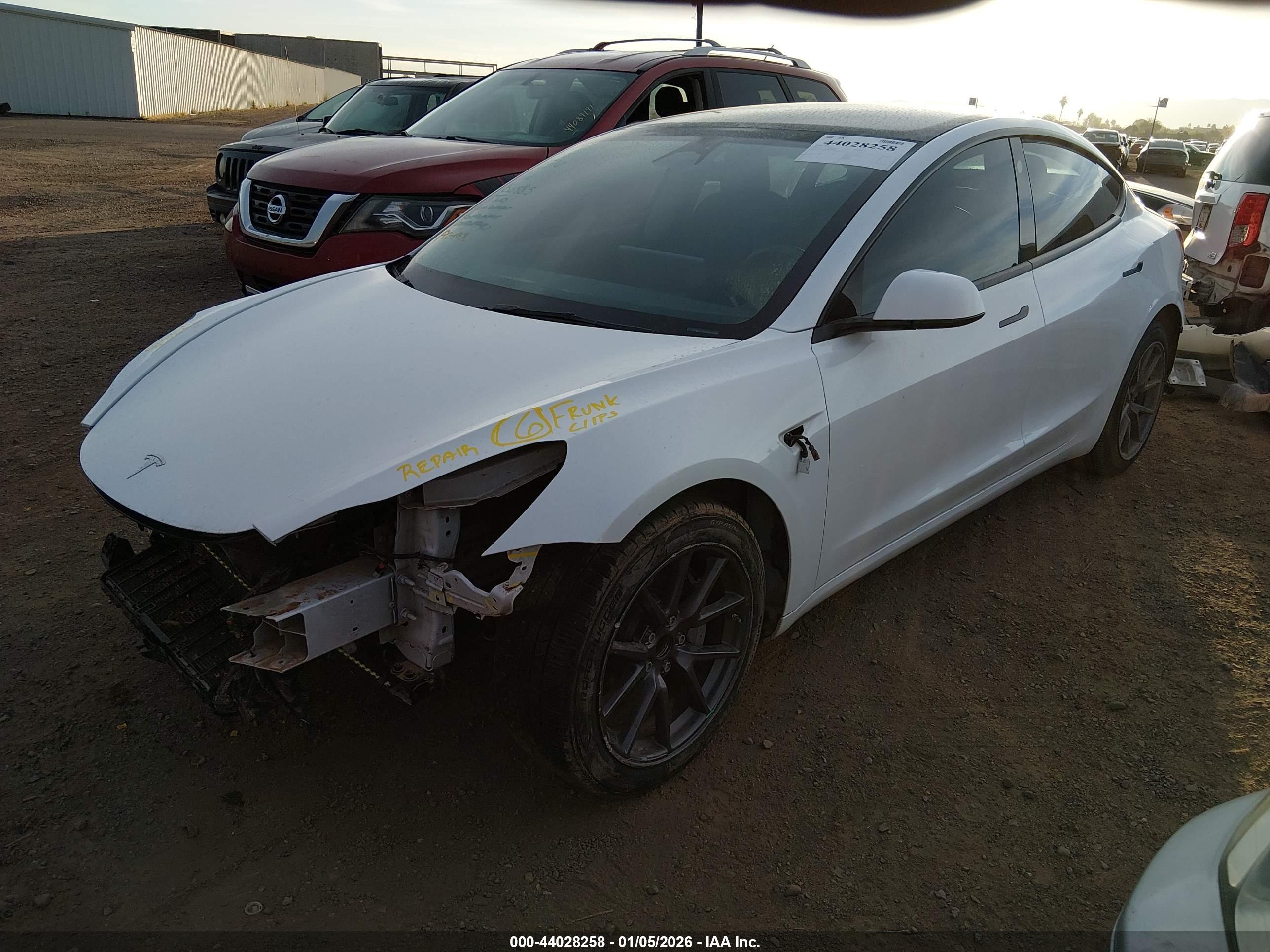 TESLA MODEL image 2