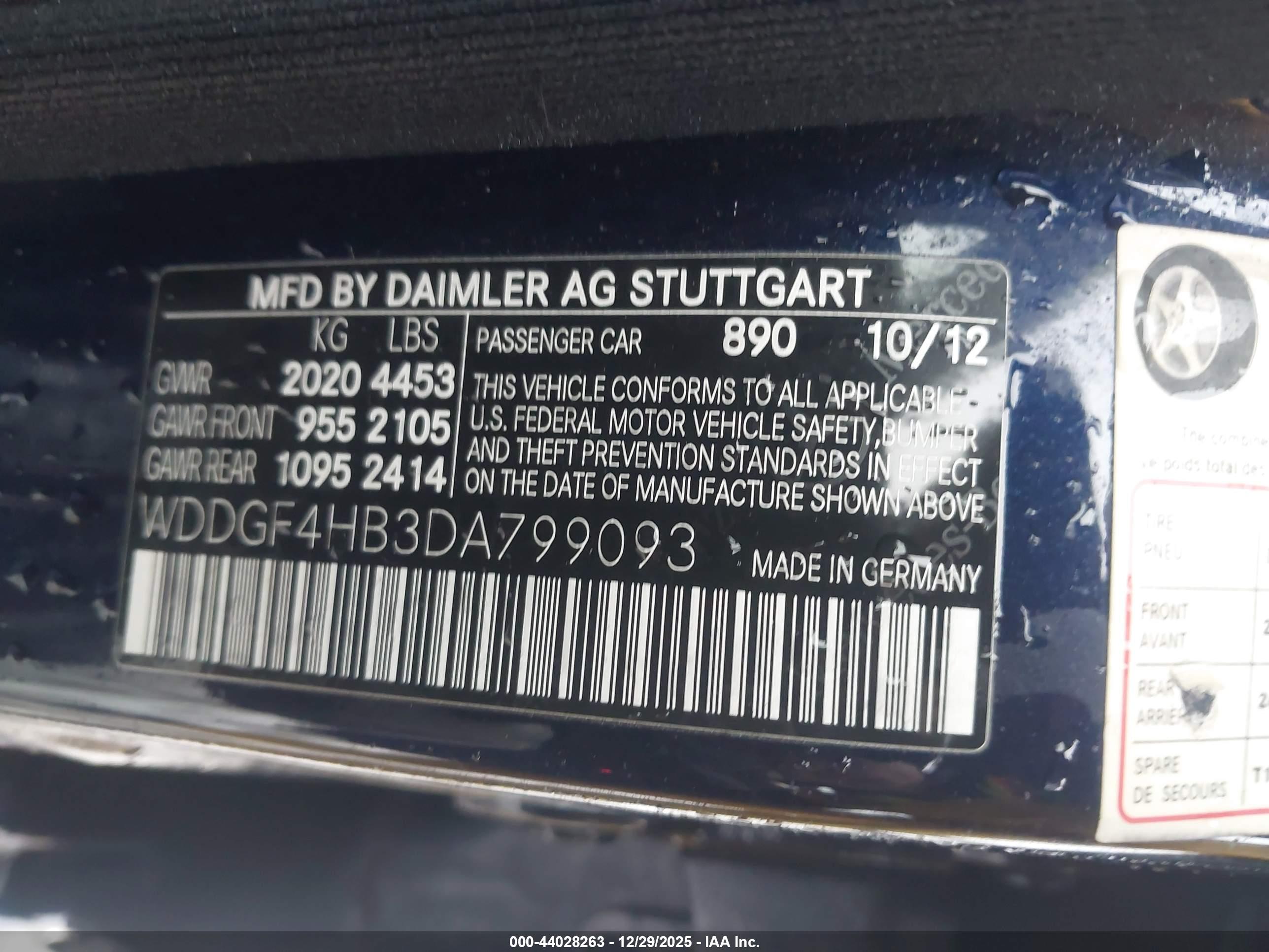 MERCEDES-BENZ C image 9