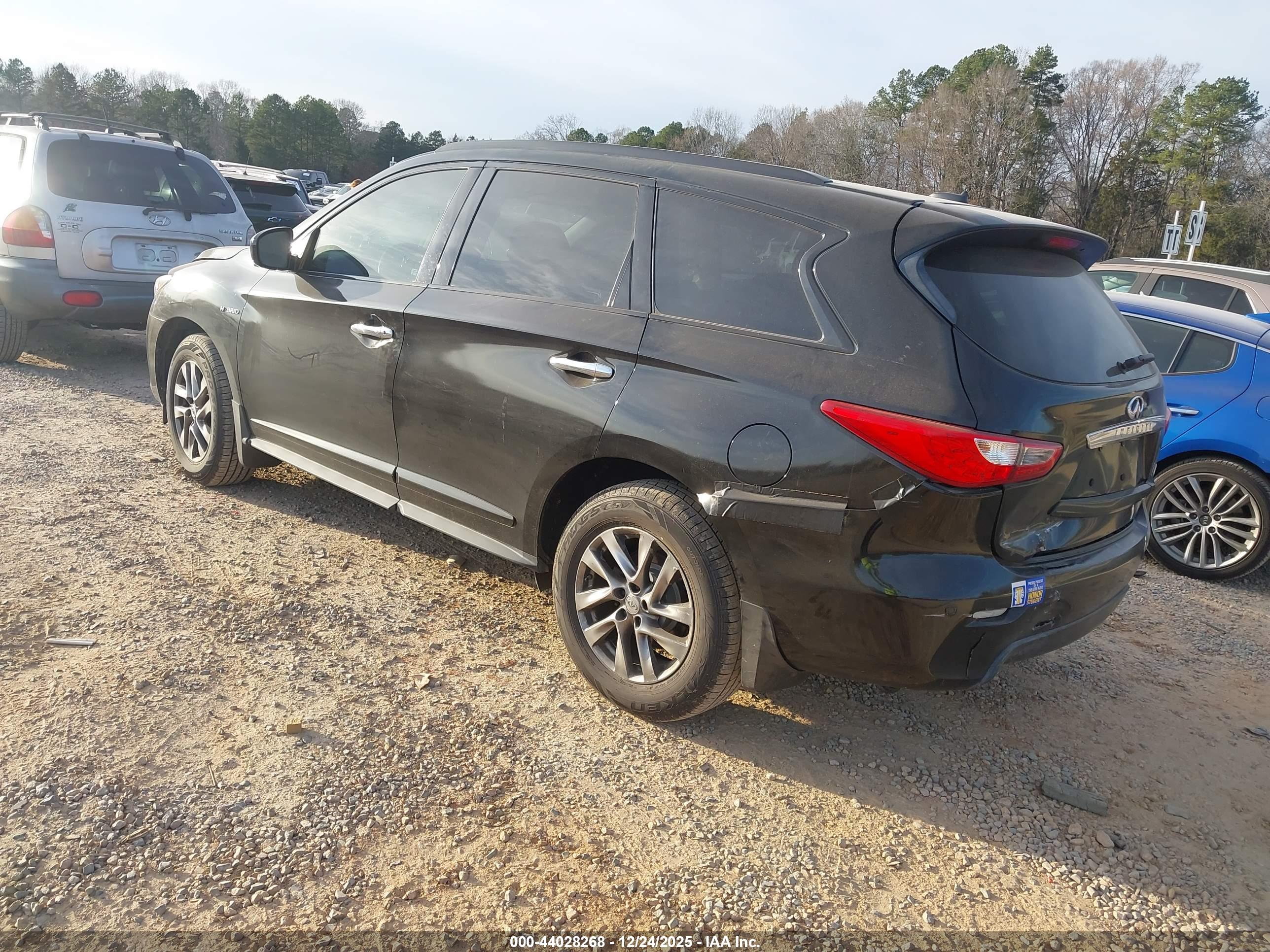 INFINITI QX60 image 3