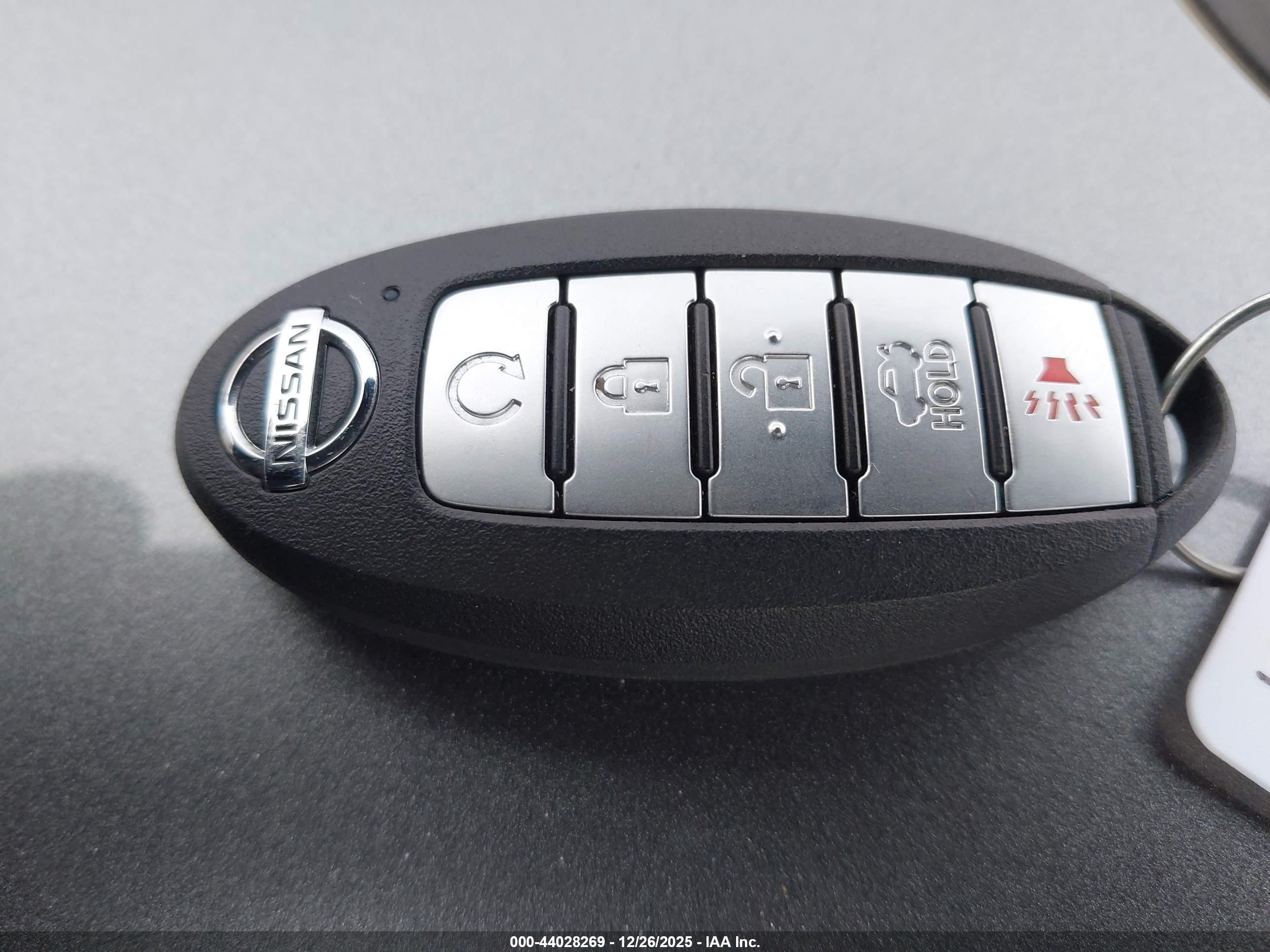 NISSAN SENTRA image 11