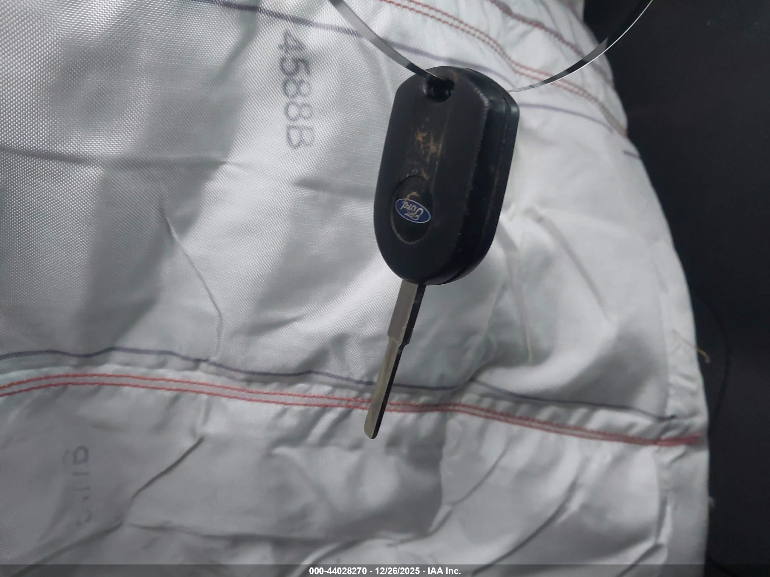 FORD FOCUS image 11