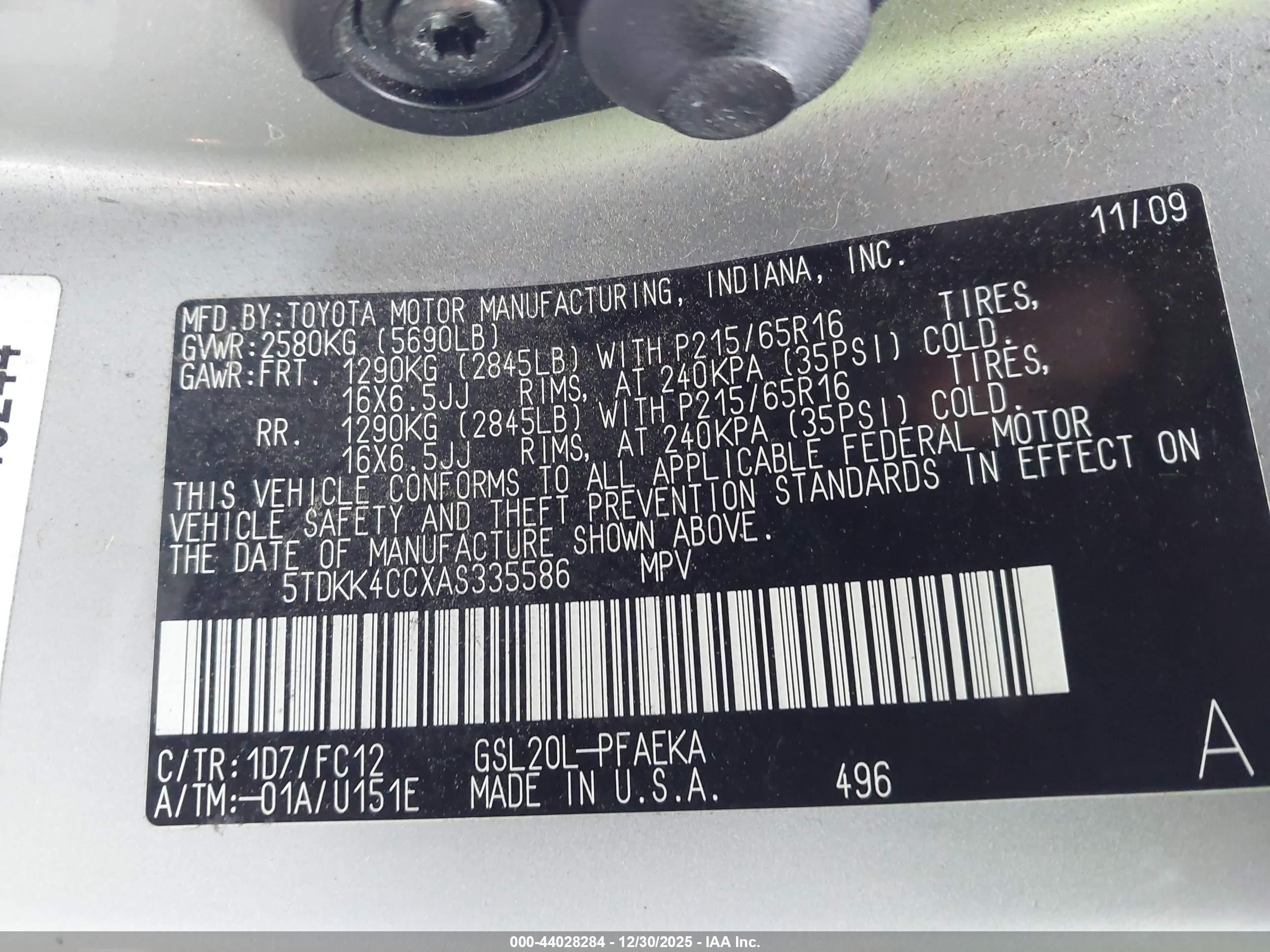 TOYOTA SIENNA image 9
