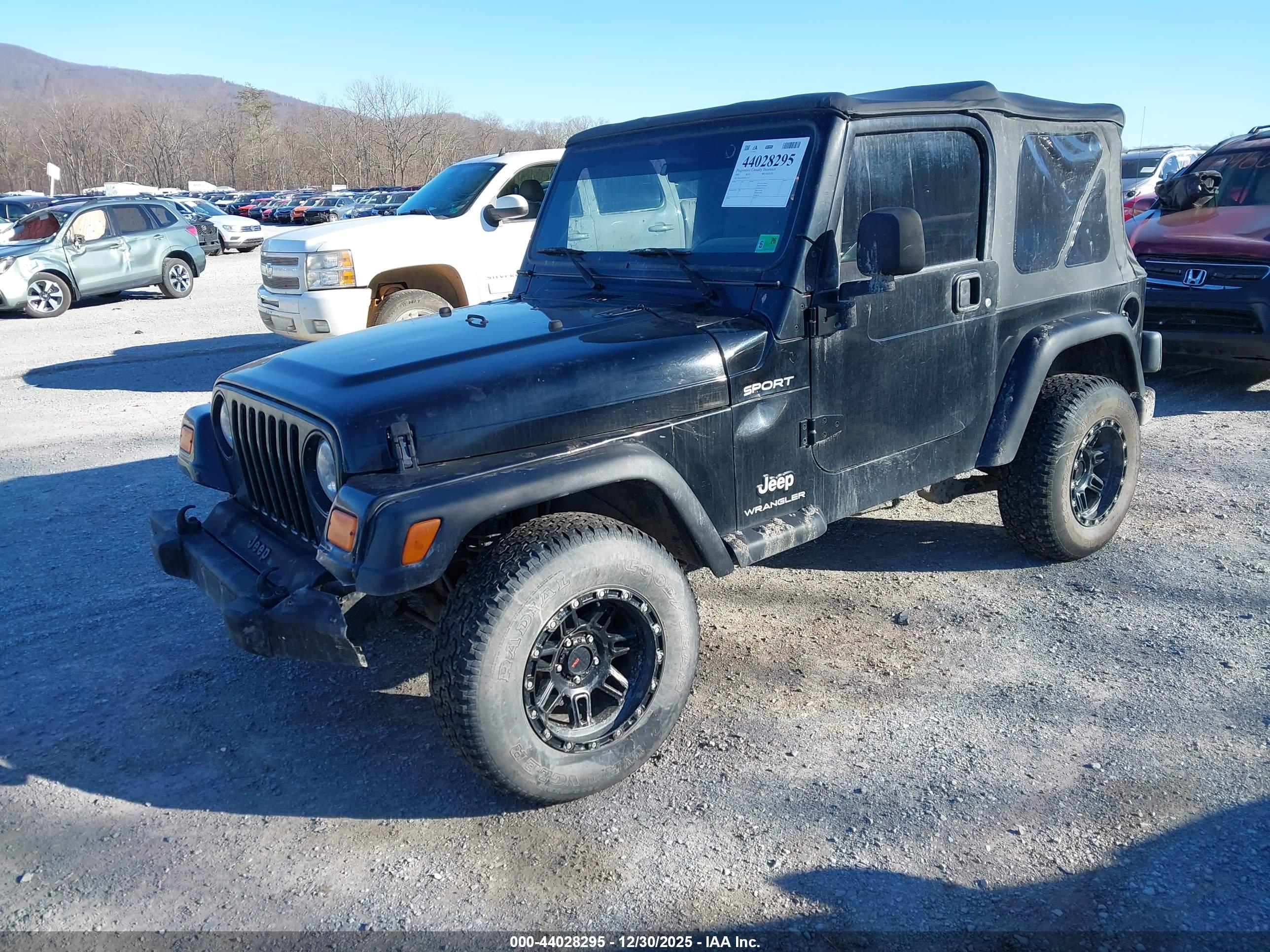 JEEP WRANGLER image 2