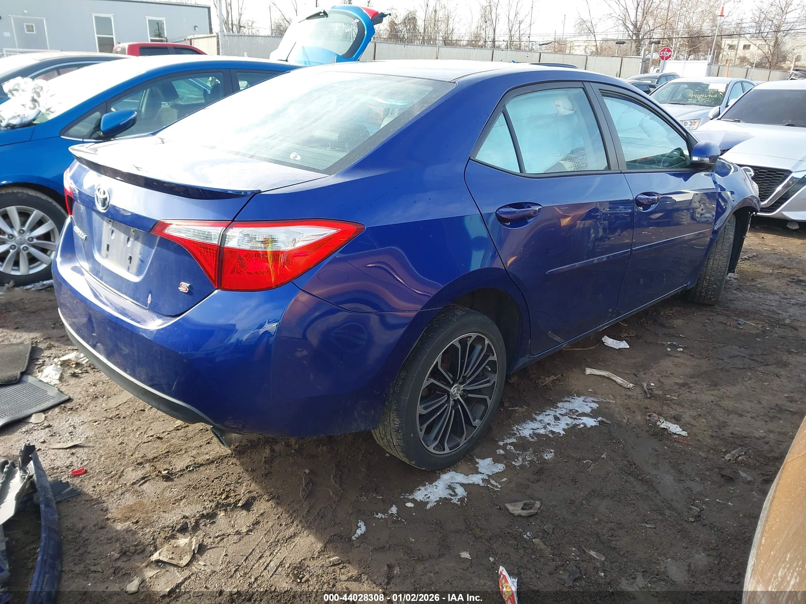 TOYOTA COROLLA image 4