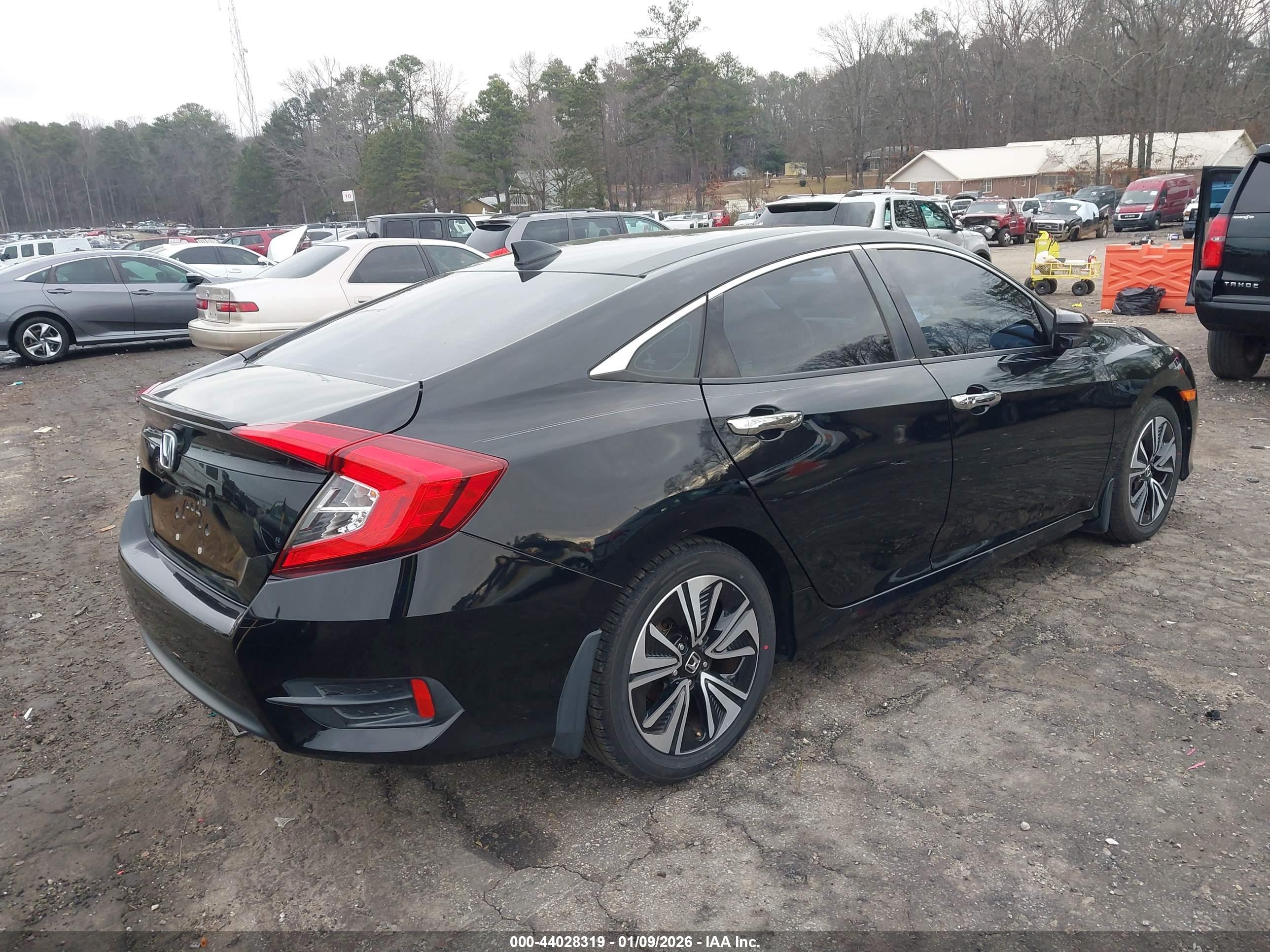 HONDA CIVIC image 4