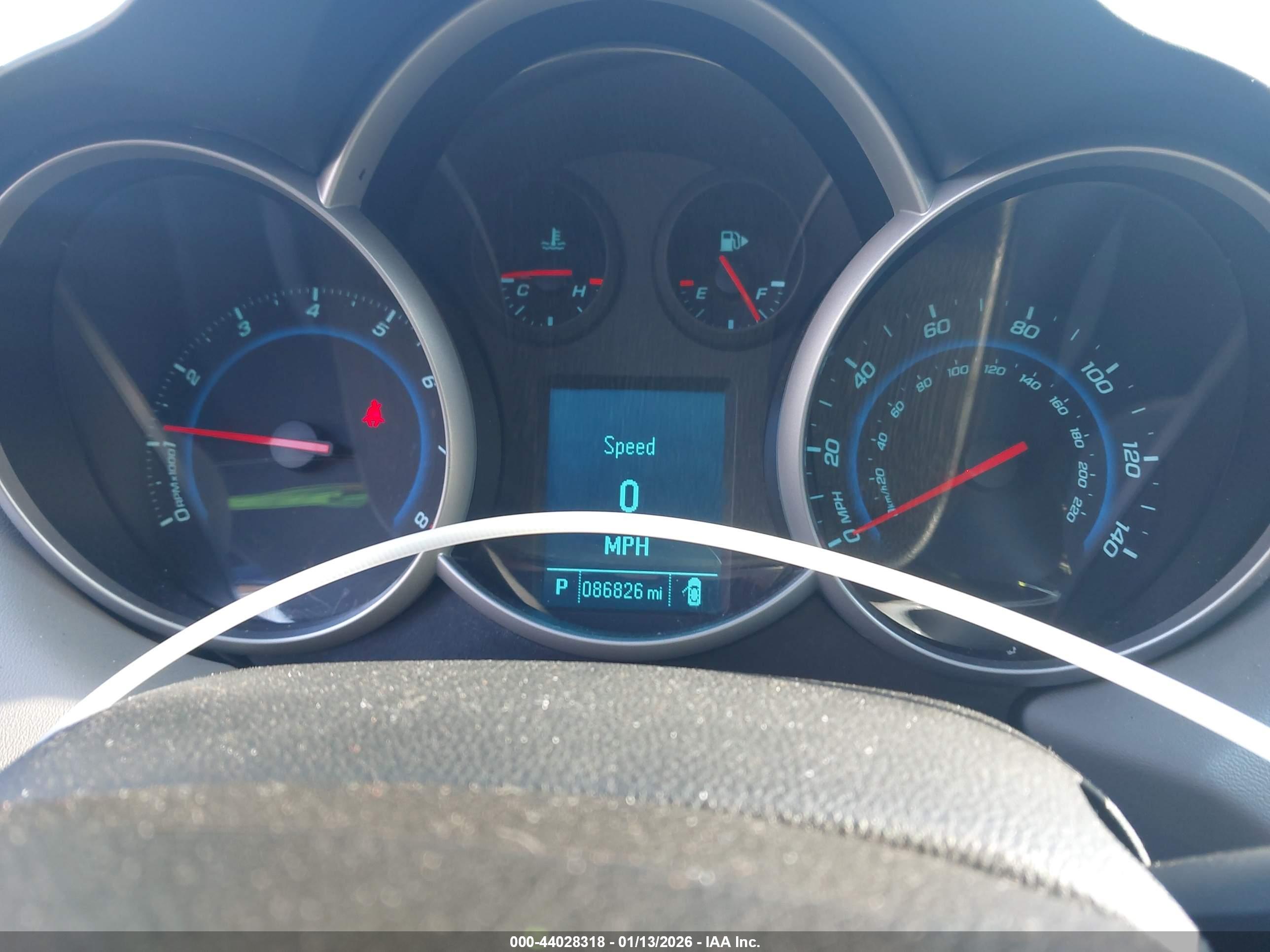 CHEVROLET CRUZE image 7