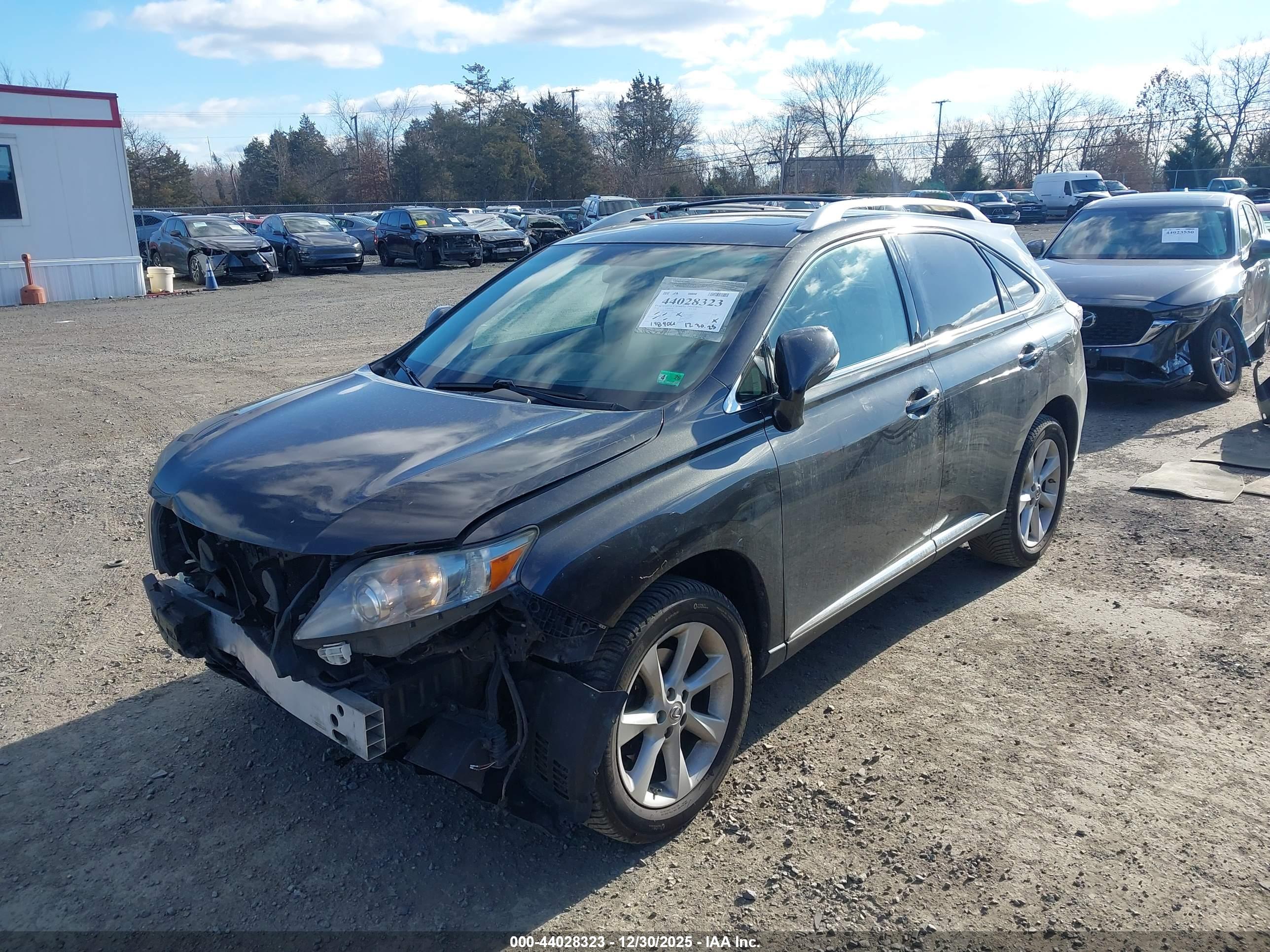 LEXUS RX image 2