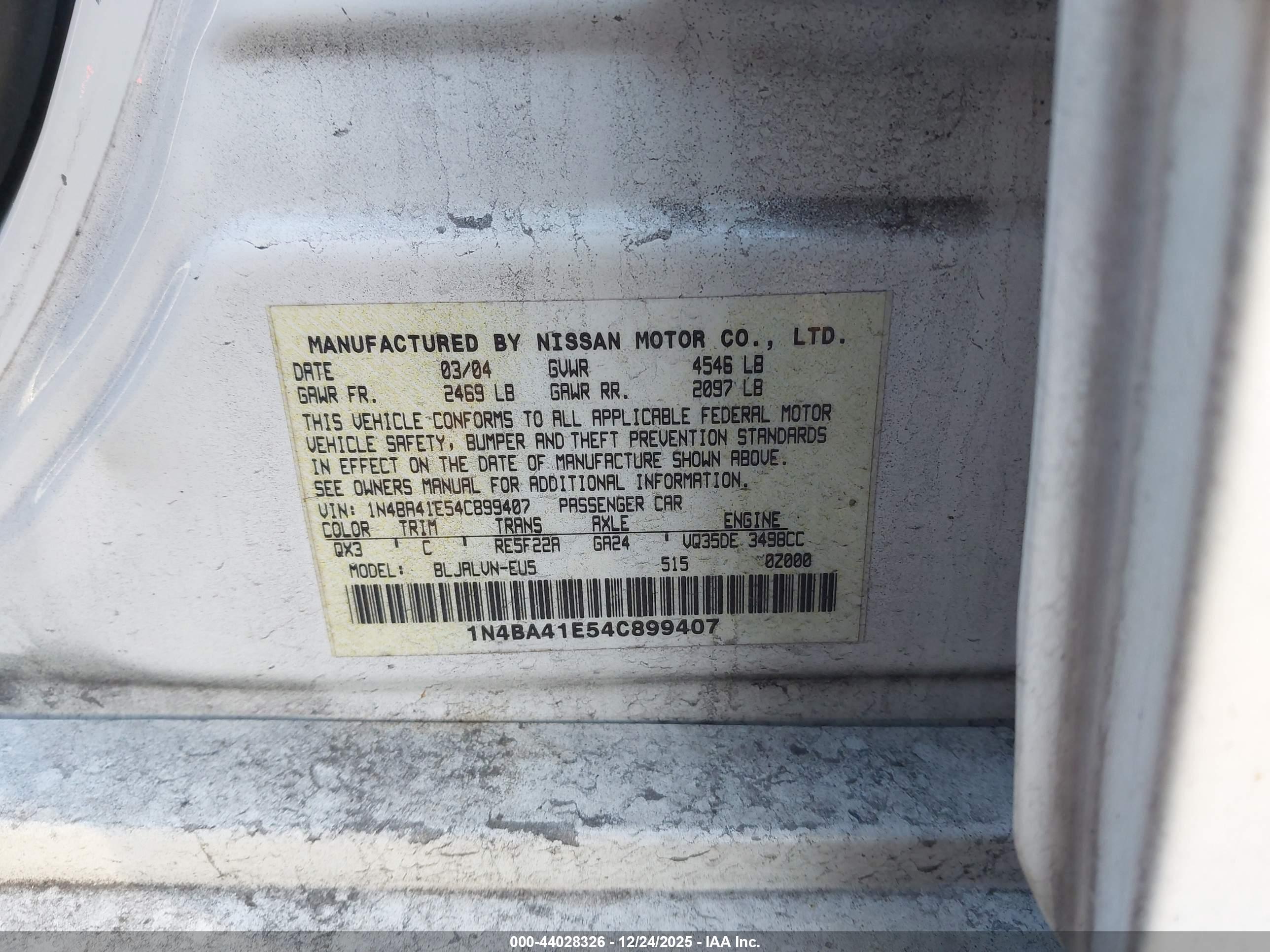 NISSAN MAXIMA image 9