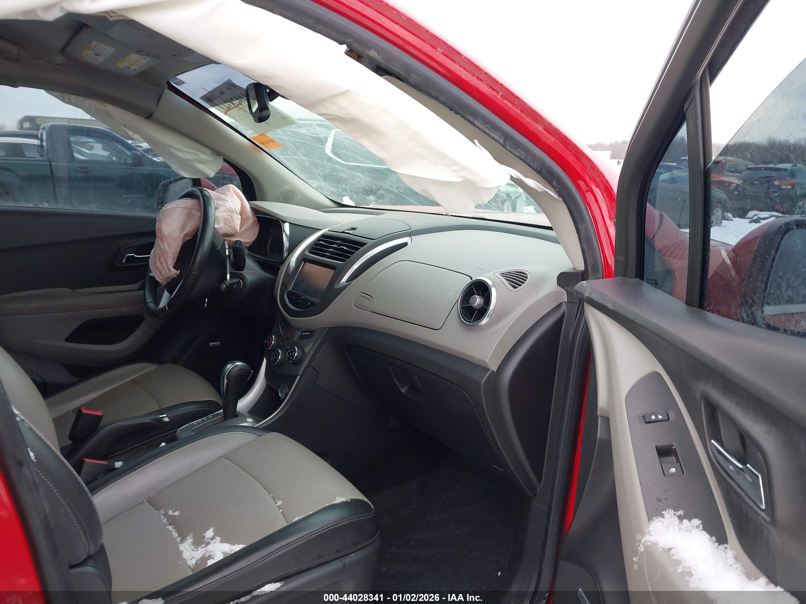 CHEVROLET TRAX image 5