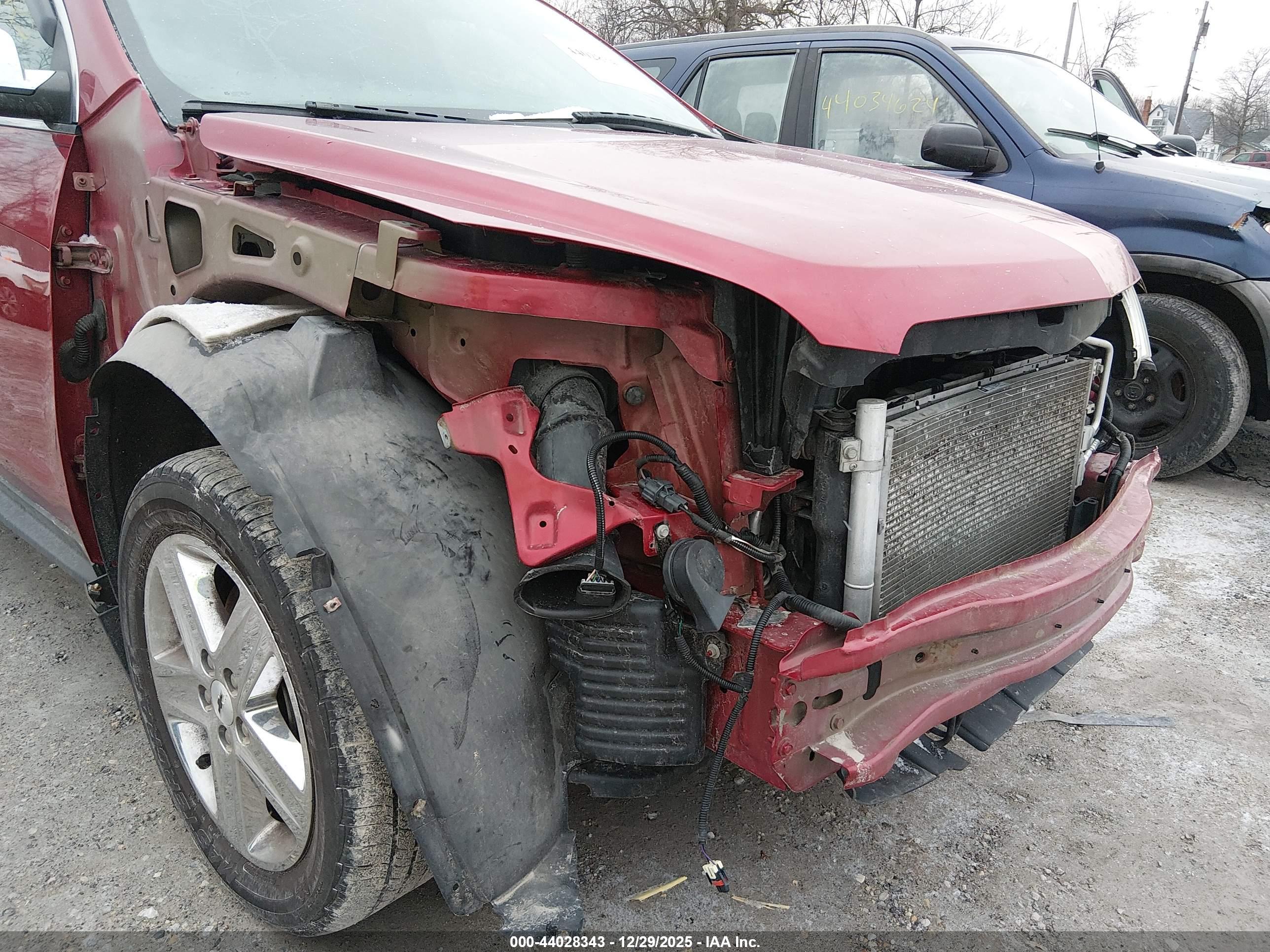 CHEVROLET EQUINOX image 6