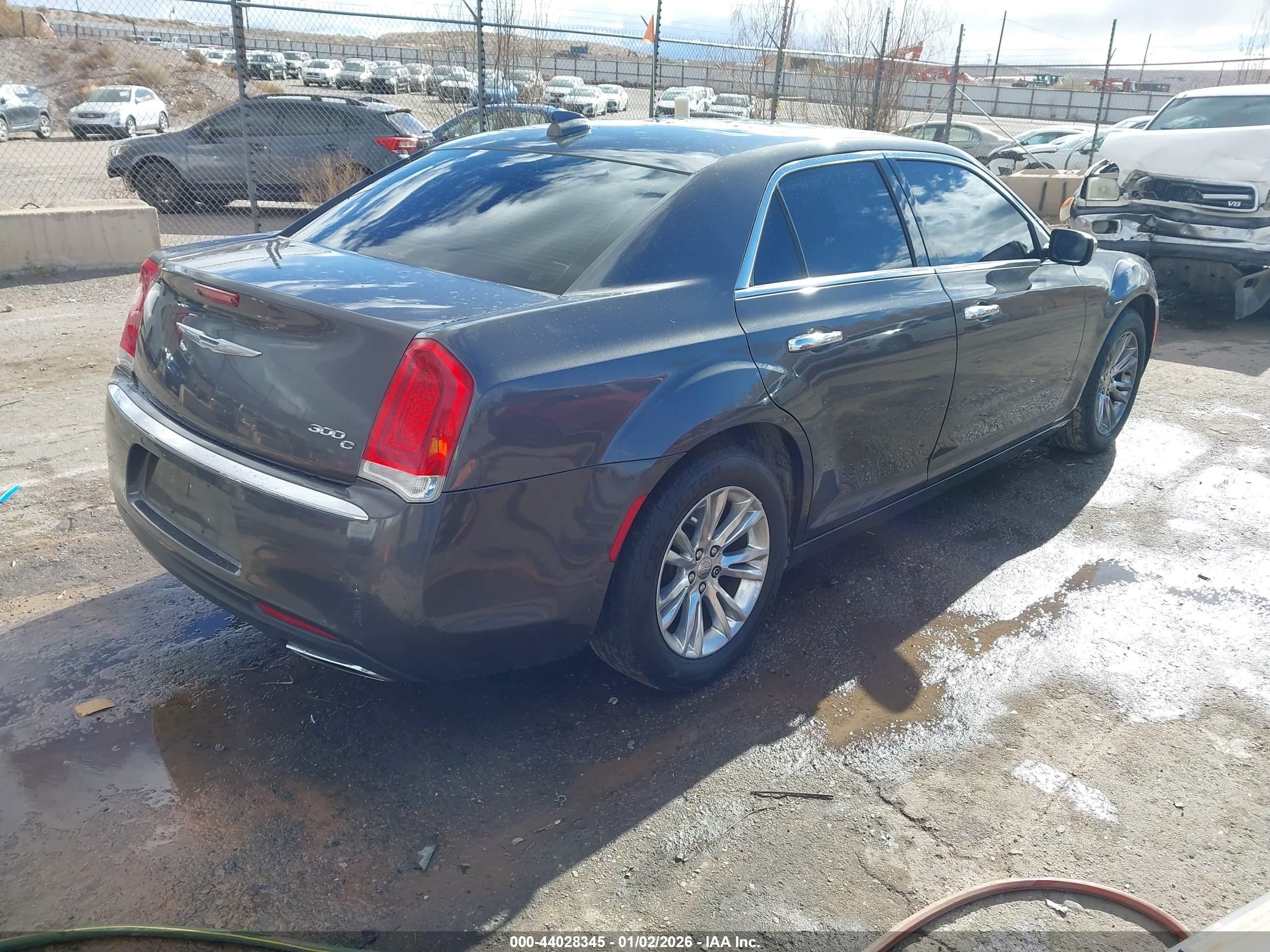 CHRYSLER 300C image 4